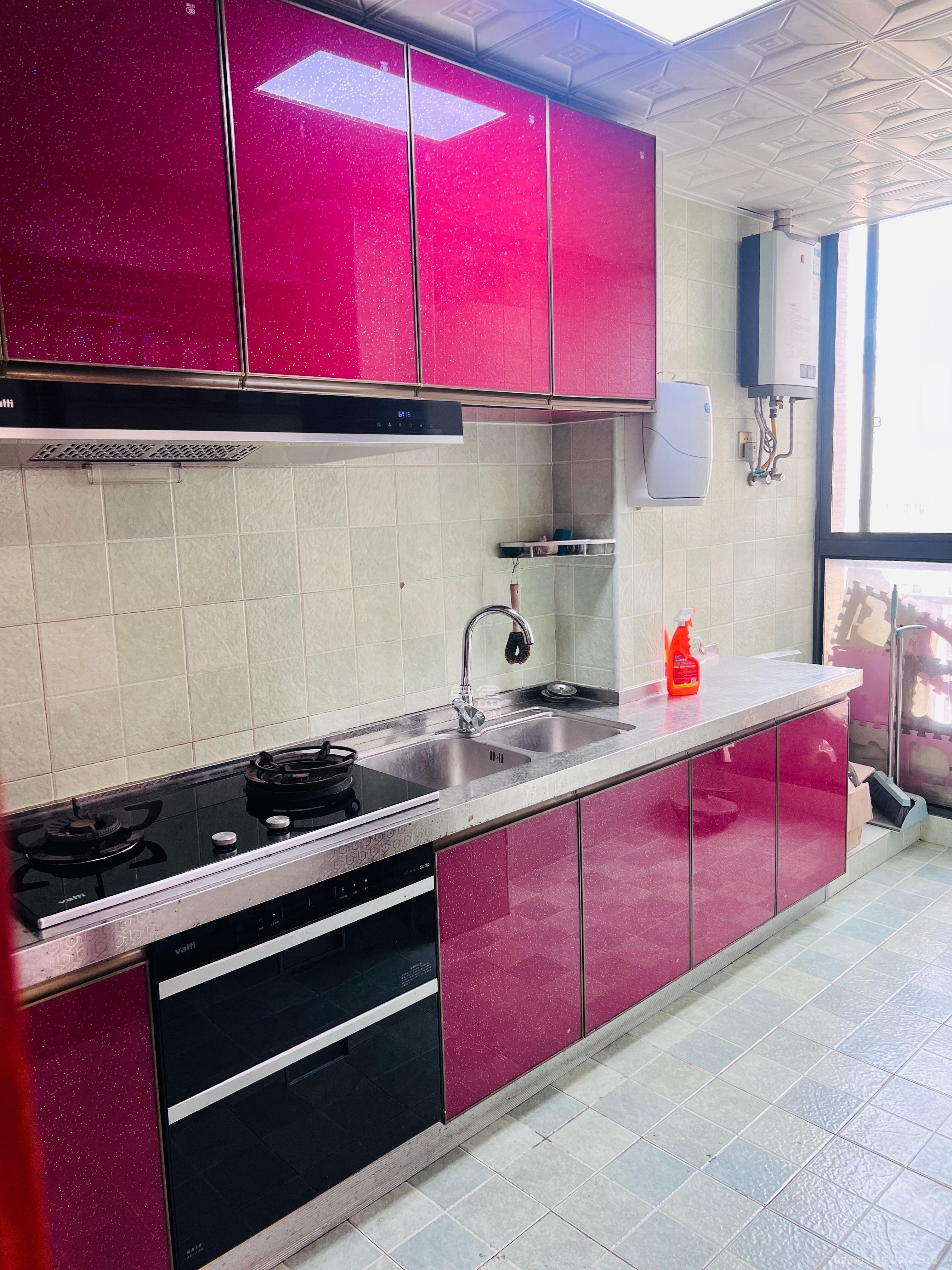 新华都万家城  2室2厅1卫    2200.0元/月 新华都万家城  2室2厅1卫    2200.0元/月室内图