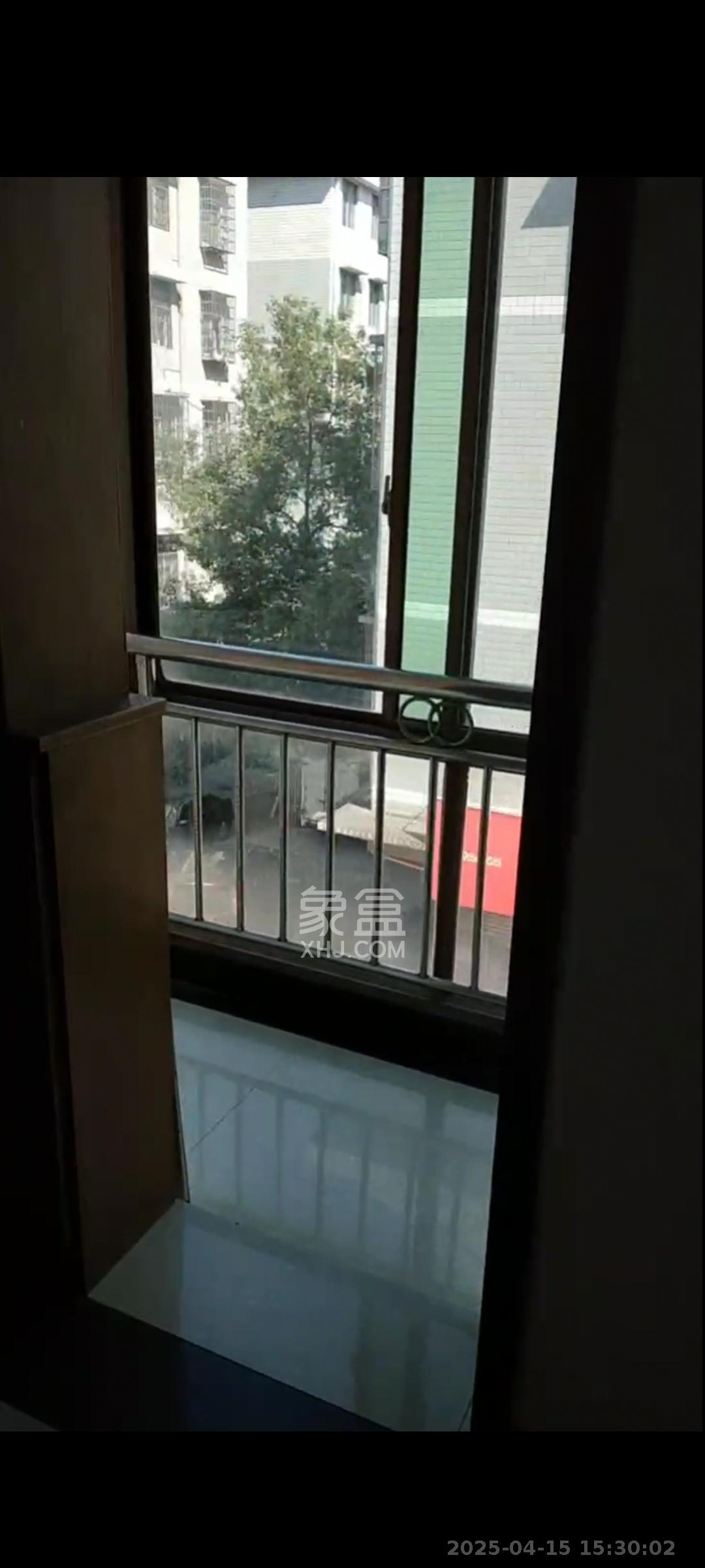 松雅安置小区 1室0厅0卫 1200.0元/月 松雅安置小区 1室0厅0卫 1200.0元/月室内图