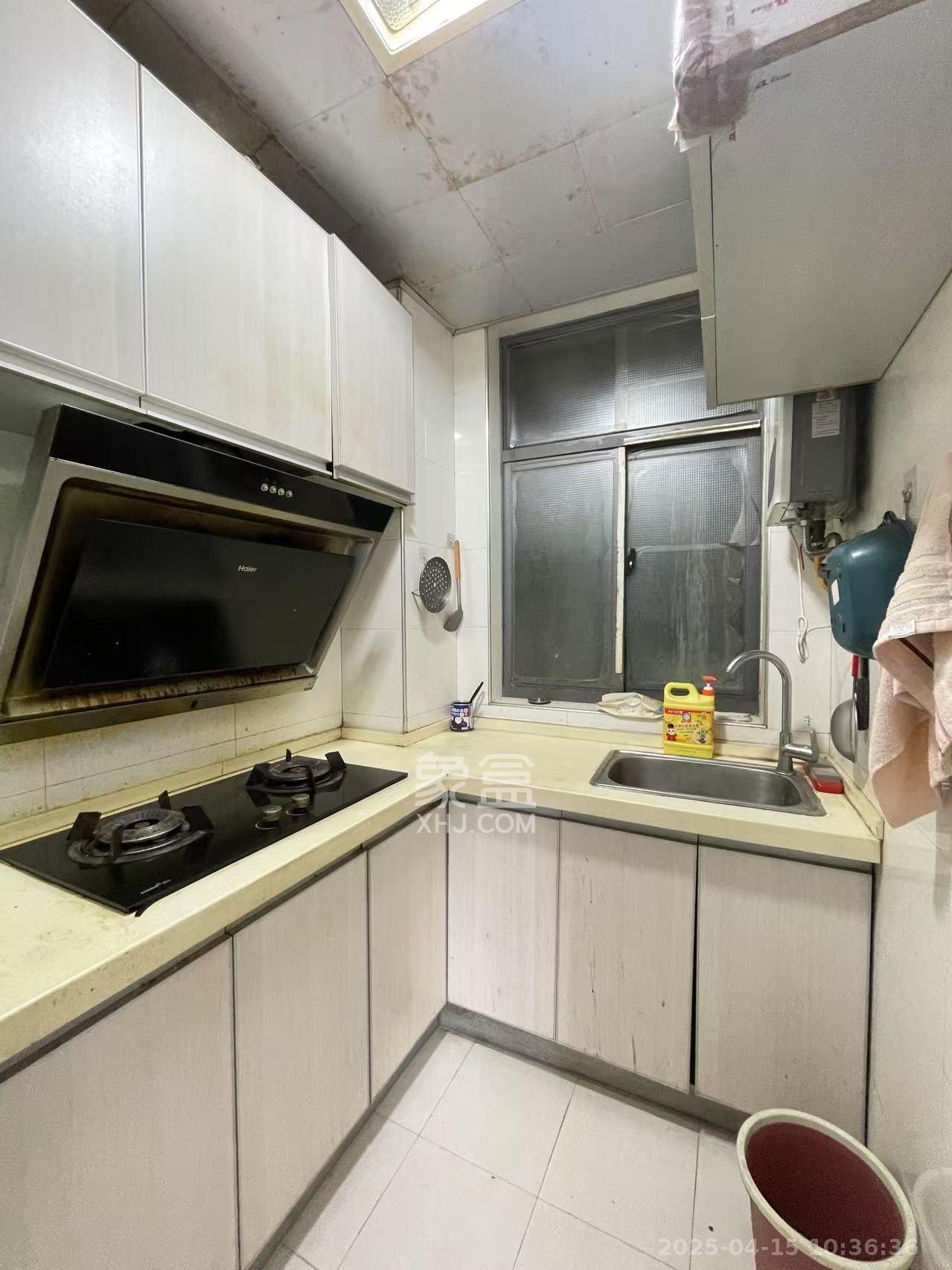 湘府东苑 2室1厅2卫 1700.0元/月 湘府东苑 2室1厅2卫 1700.0元/月室内图