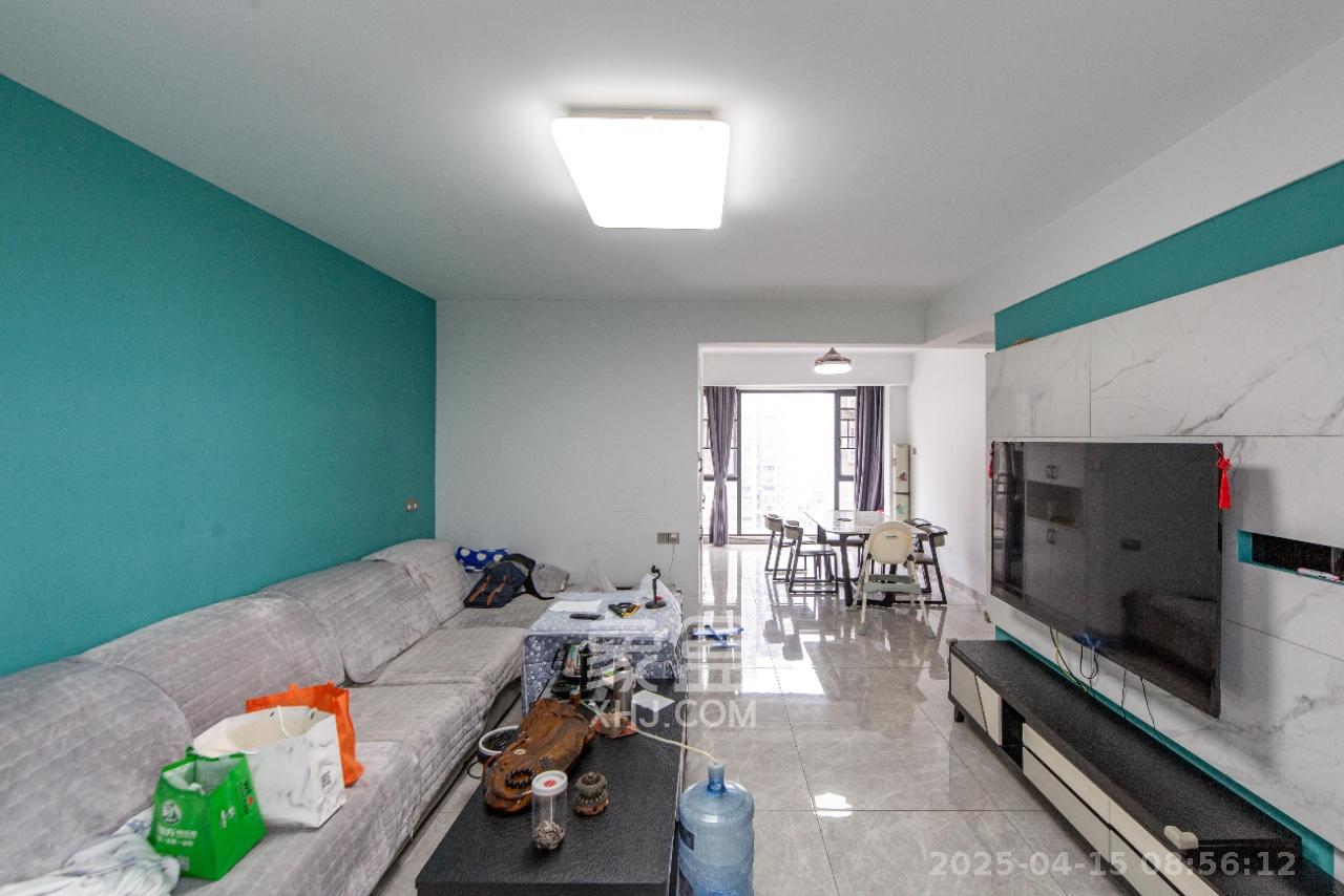 恒丰天湘华庭 3室2厅2卫 3200.0元/月 恒丰天湘华庭 3室2厅2卫 3200.0元/月室内图