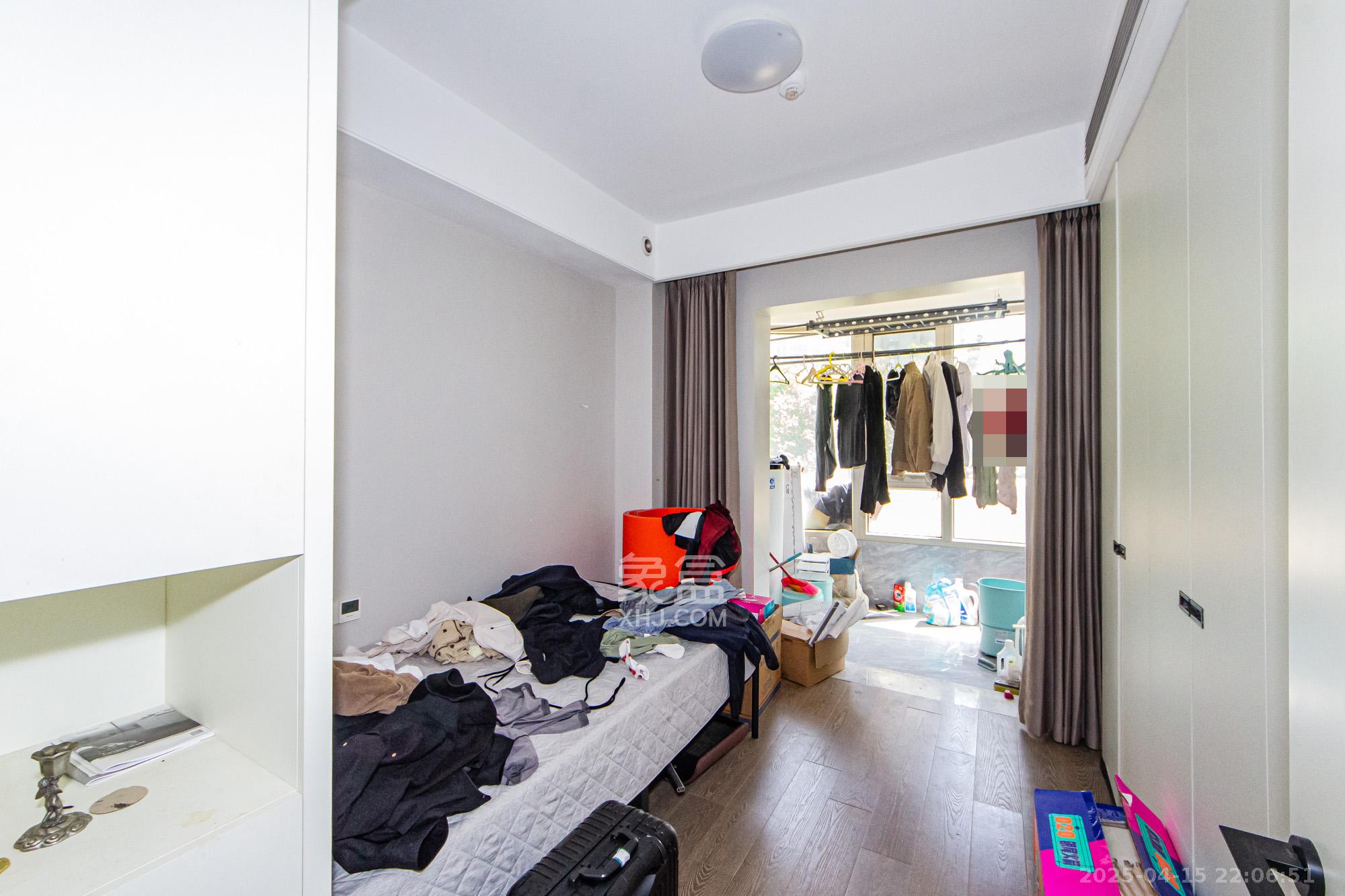 北辰三角洲D3区  6室3厅4卫    500.0万卧室