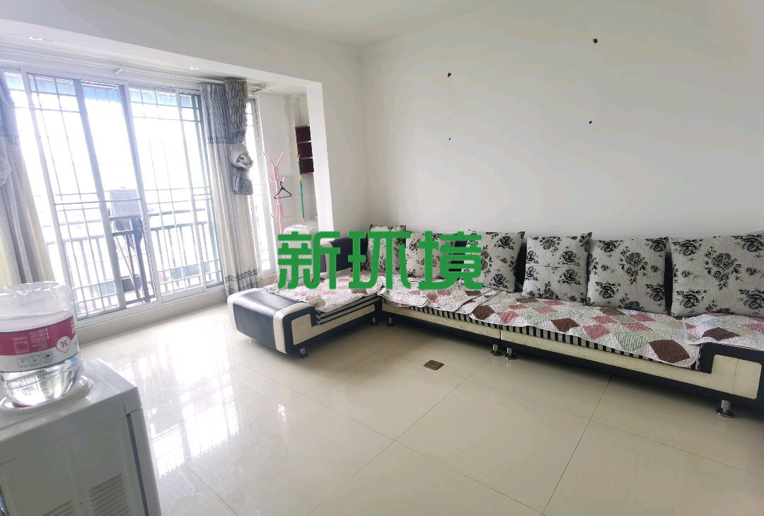 欣业苑  2室1厅1卫   38.00万客厅