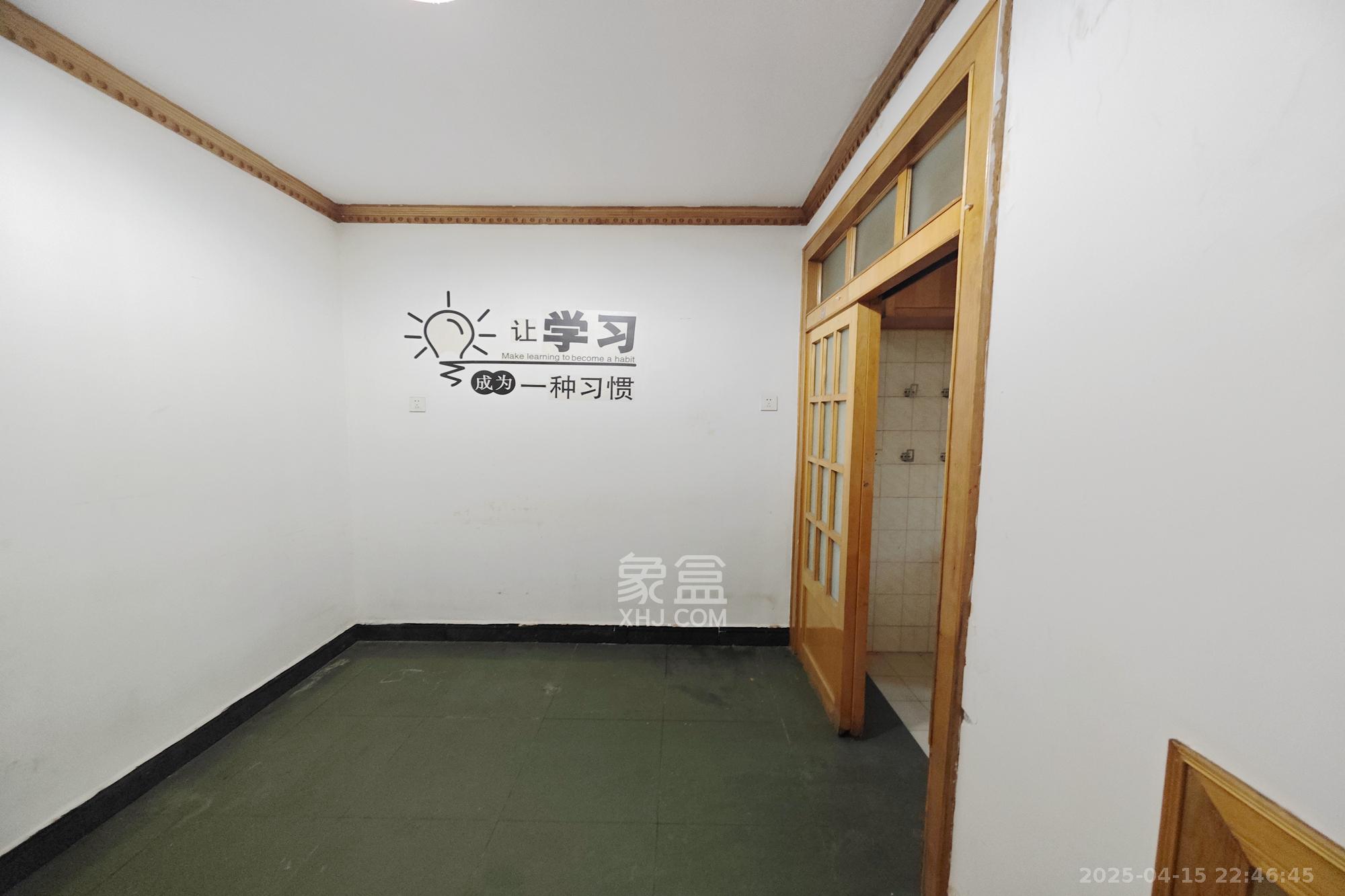 茶园坡社区(原王家冲社区) 2室1厅1卫 38.8万 茶园坡社区(原王家冲社区) 2室1厅1卫 38.8万其他