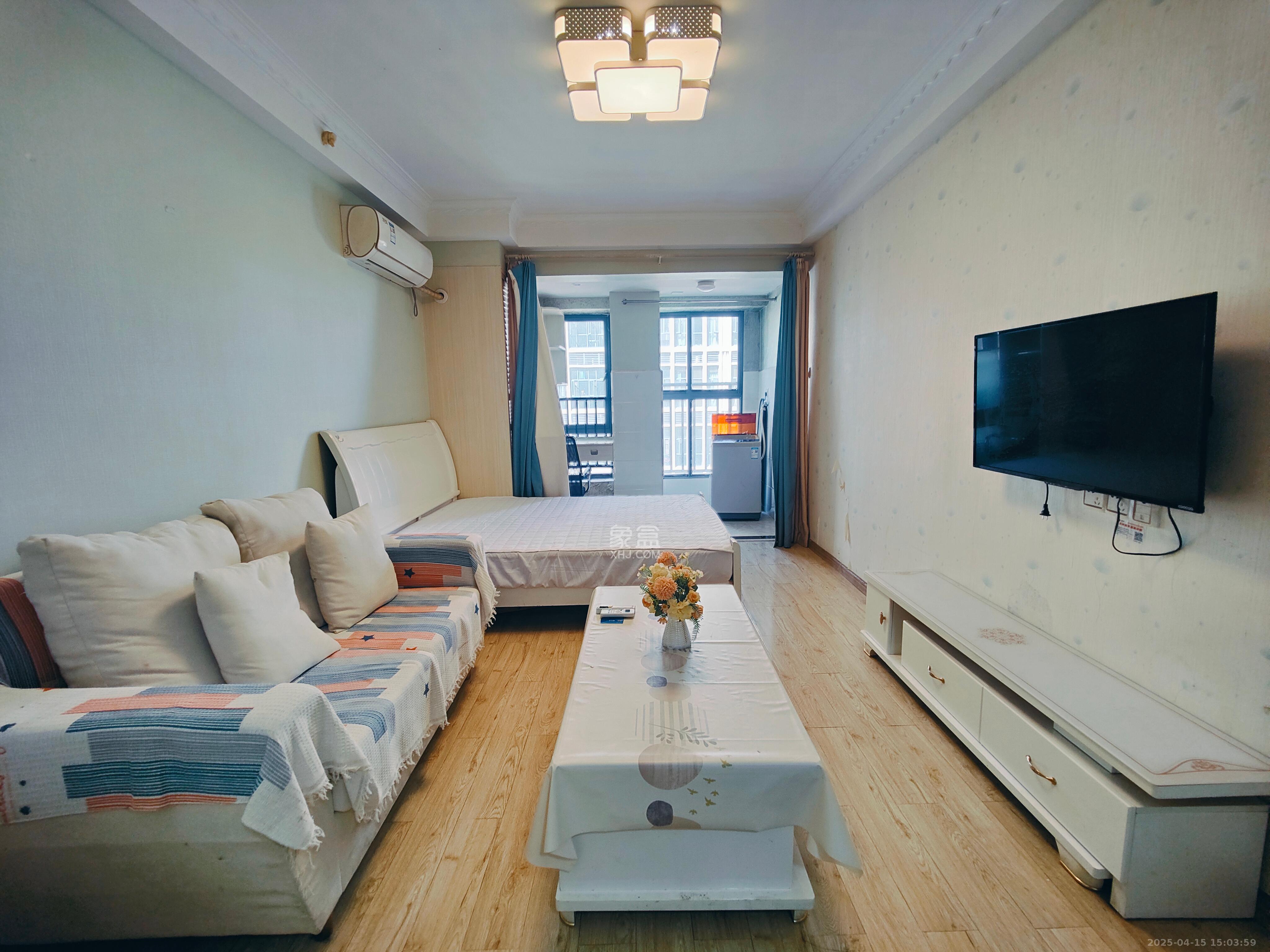 中建芙蓉嘉苑 1室1厅1卫 1200.0元/月 中建芙蓉嘉苑 1室1厅1卫 1200.0元/月室内图