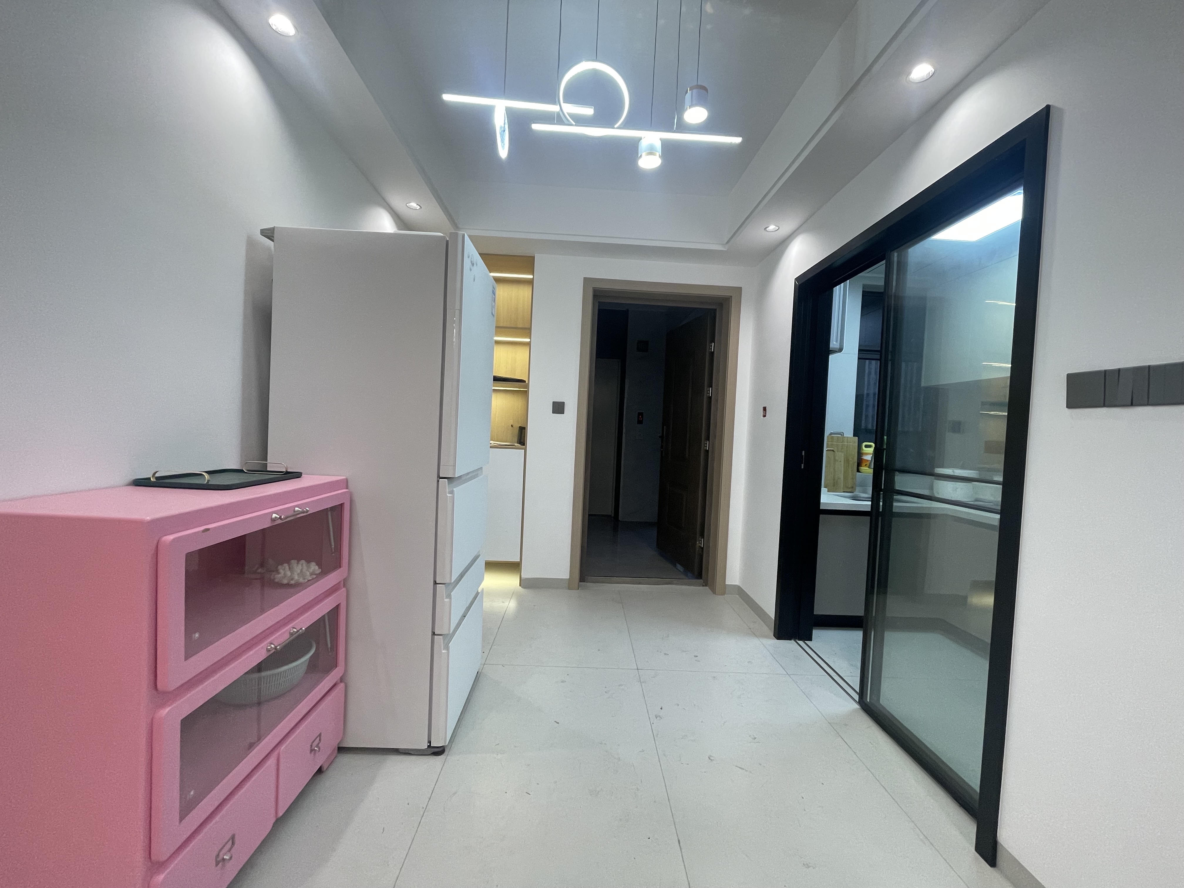 山水印象澜庭 2室2厅1卫 2300.0元/月 山水印象澜庭 2室2厅1卫 2300.0元/月室内图