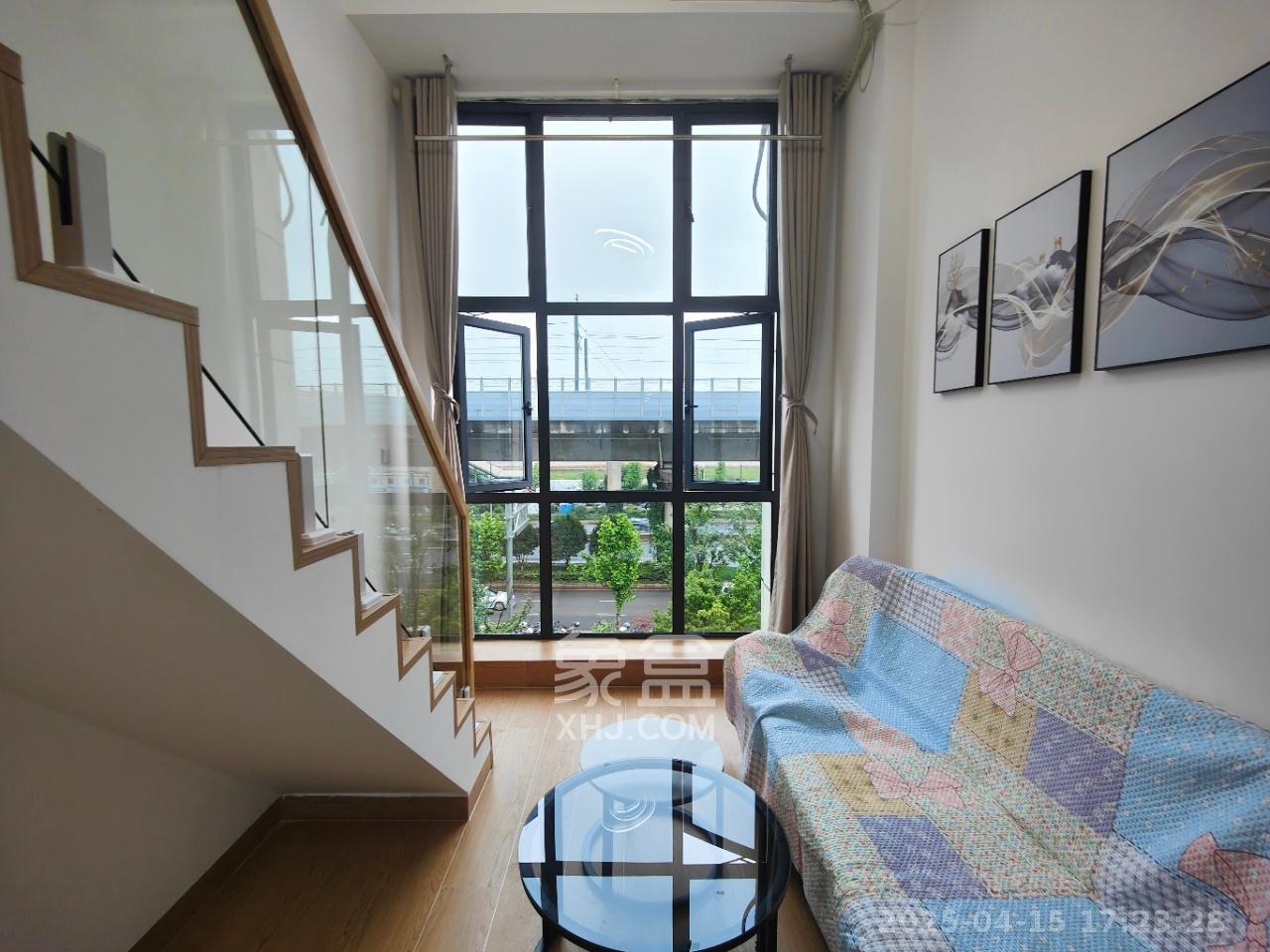 新长海D1站 1室1厅1卫 1500.0元/月 新长海D1站 1室1厅1卫 1500.0元/月室内图