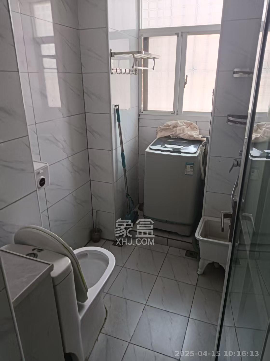 月湖安置小区（马栏山小区）  3室2厅1卫   1800.00元/月室内图