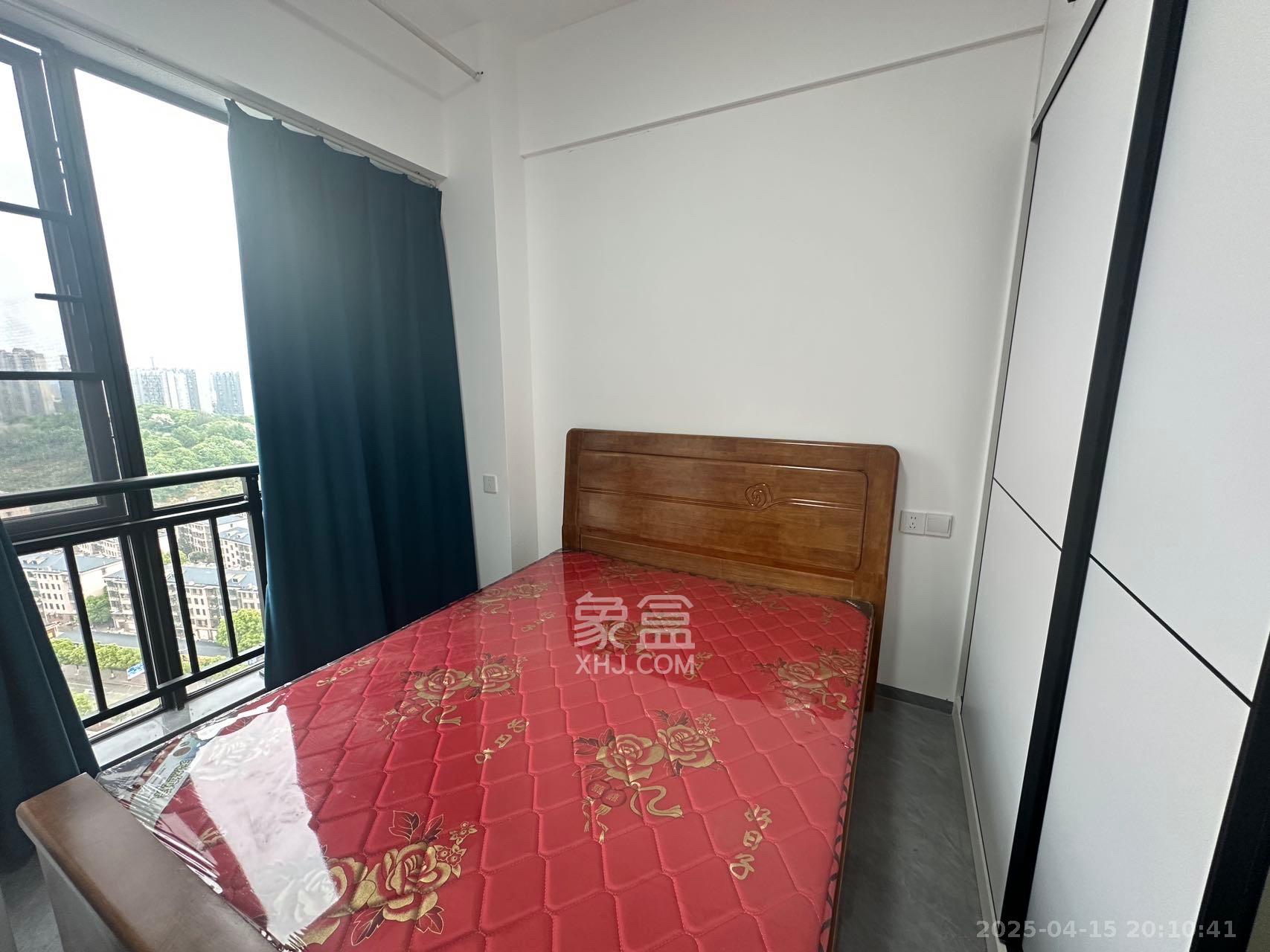 鄱阳汇金中心  1室0厅0卫    1500.0元/月 鄱阳汇金中心  1室0厅0卫    1500.0元/月室内图