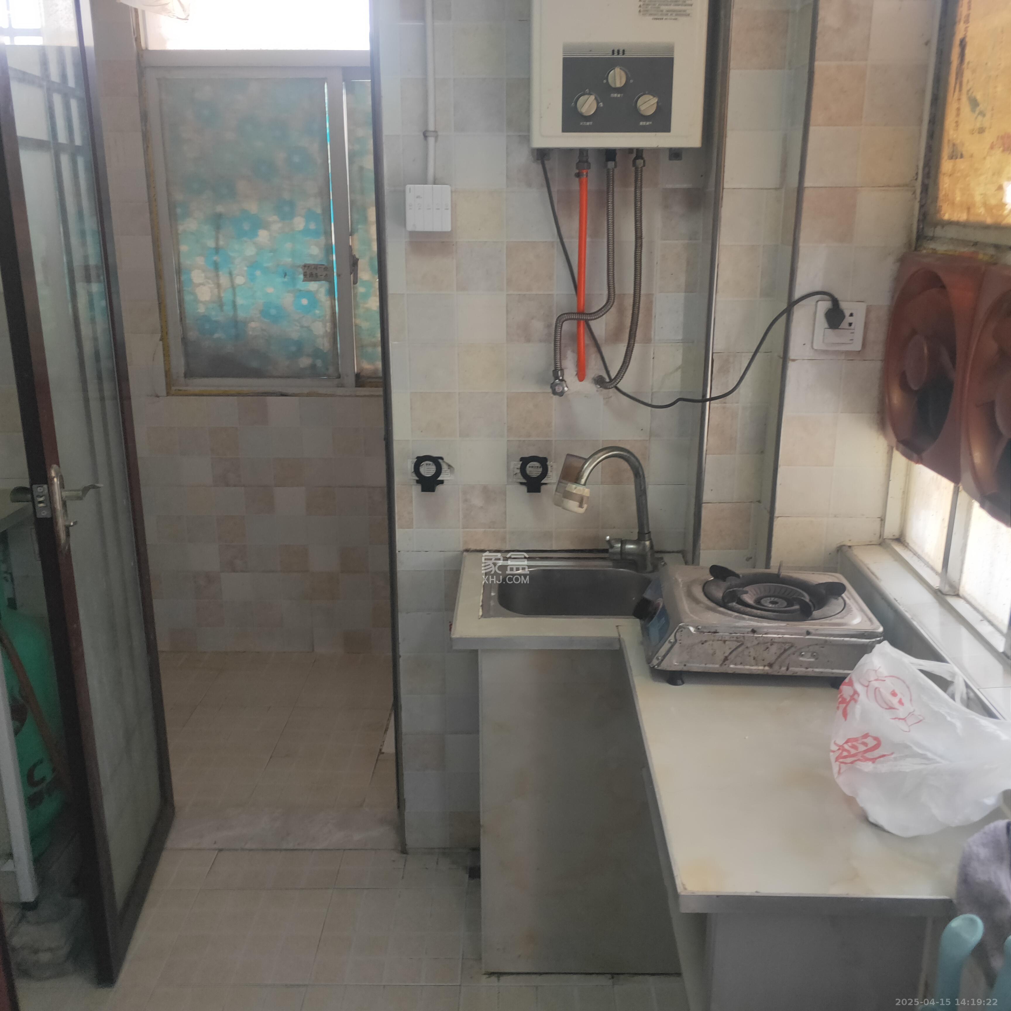 杨家山汽修厂宿舍 1室1厅1卫 1280.0元/月 杨家山汽修厂宿舍 1室1厅1卫 1280.0元/月室内图