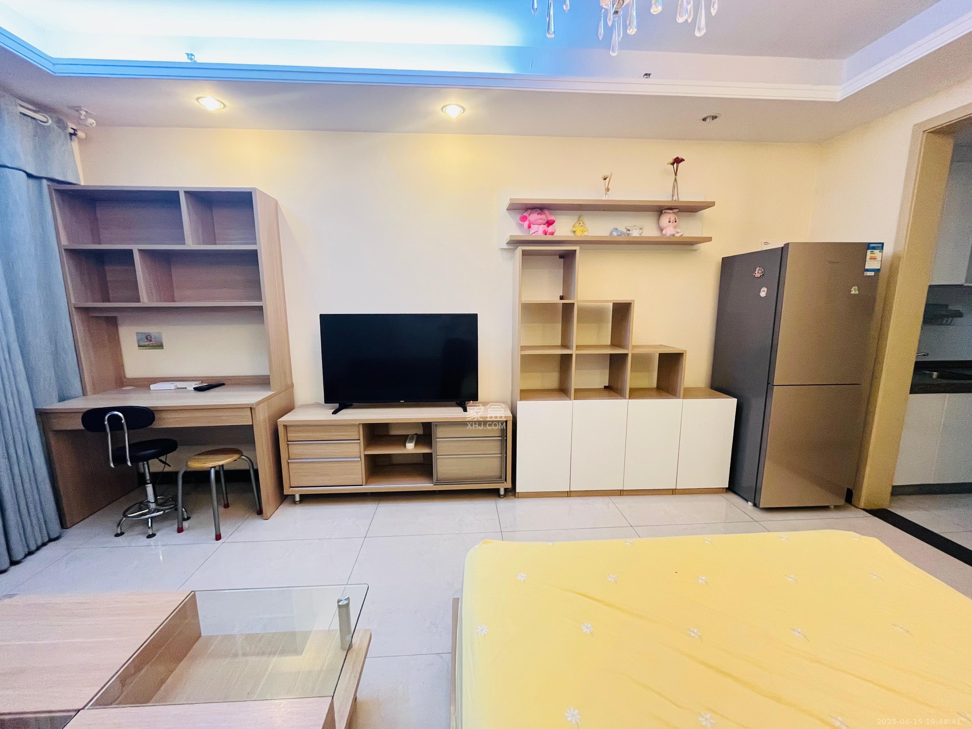 恒大御景湾 1室1厅1卫 1900.0元/月 恒大御景湾 1室1厅1卫 1900.0元/月室内图