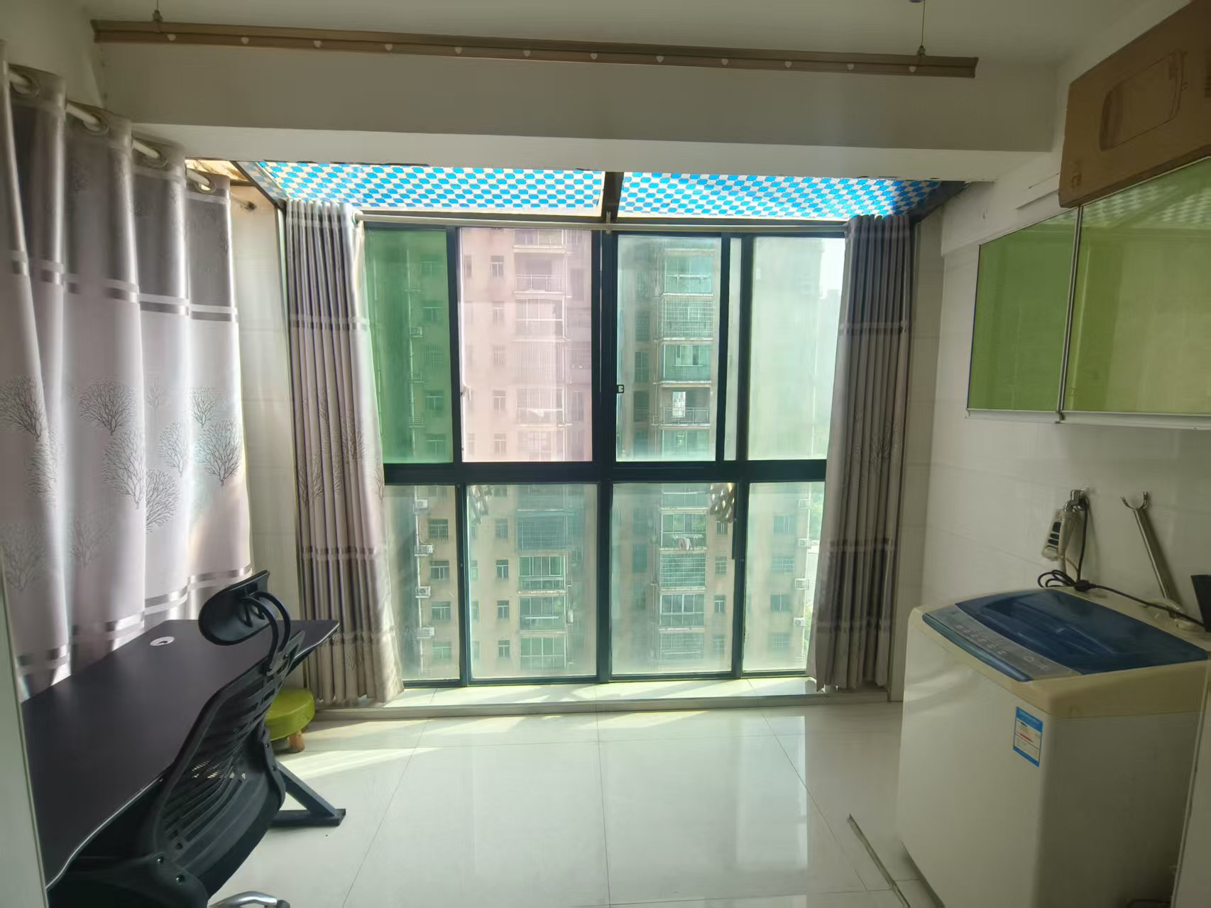 鹏利广场 1室1厅1卫 1300.0元/月 鹏利广场 1室1厅1卫 1300.0元/月室内图