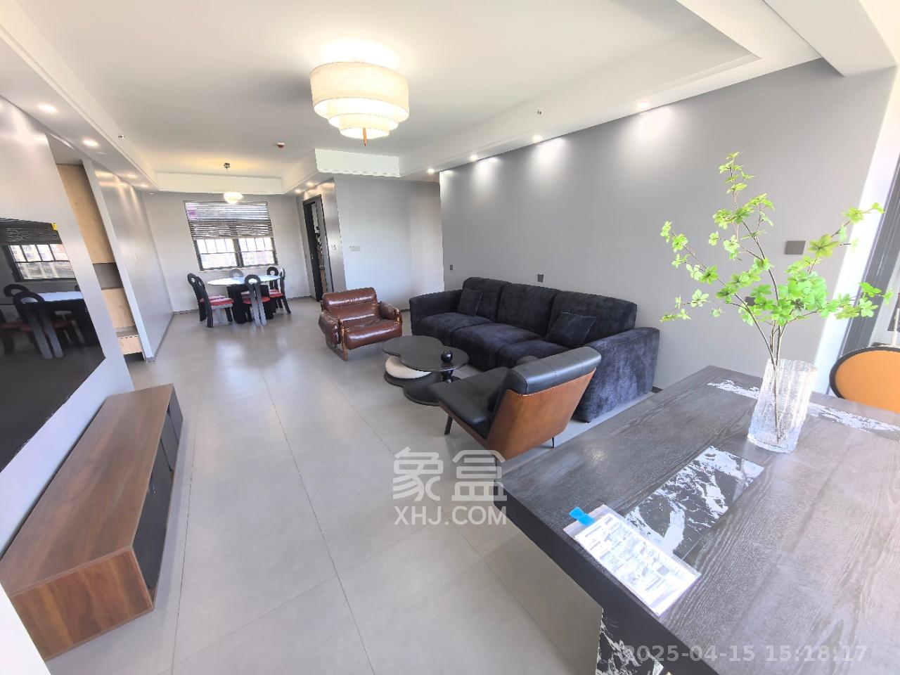 中建梅溪湖中心 4室2厅3卫 7600.0元/月 中建梅溪湖中心 4室2厅3卫 7600.0元/月室内图