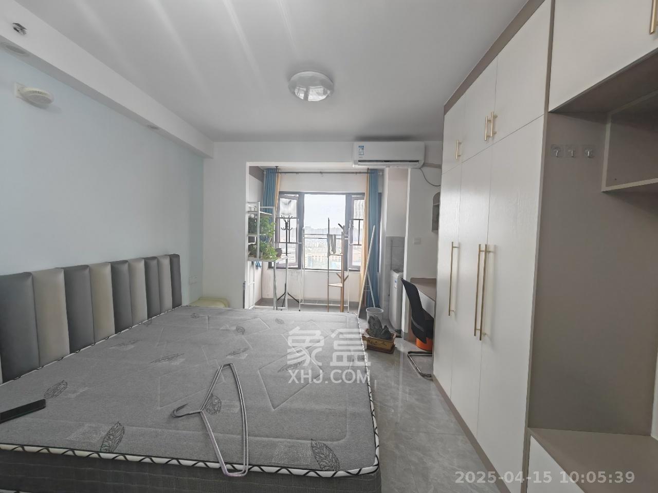 中海珑悦府  1室0厅0卫    1400.0元/月 中海珑悦府  1室0厅0卫    1400.0元/月室内图