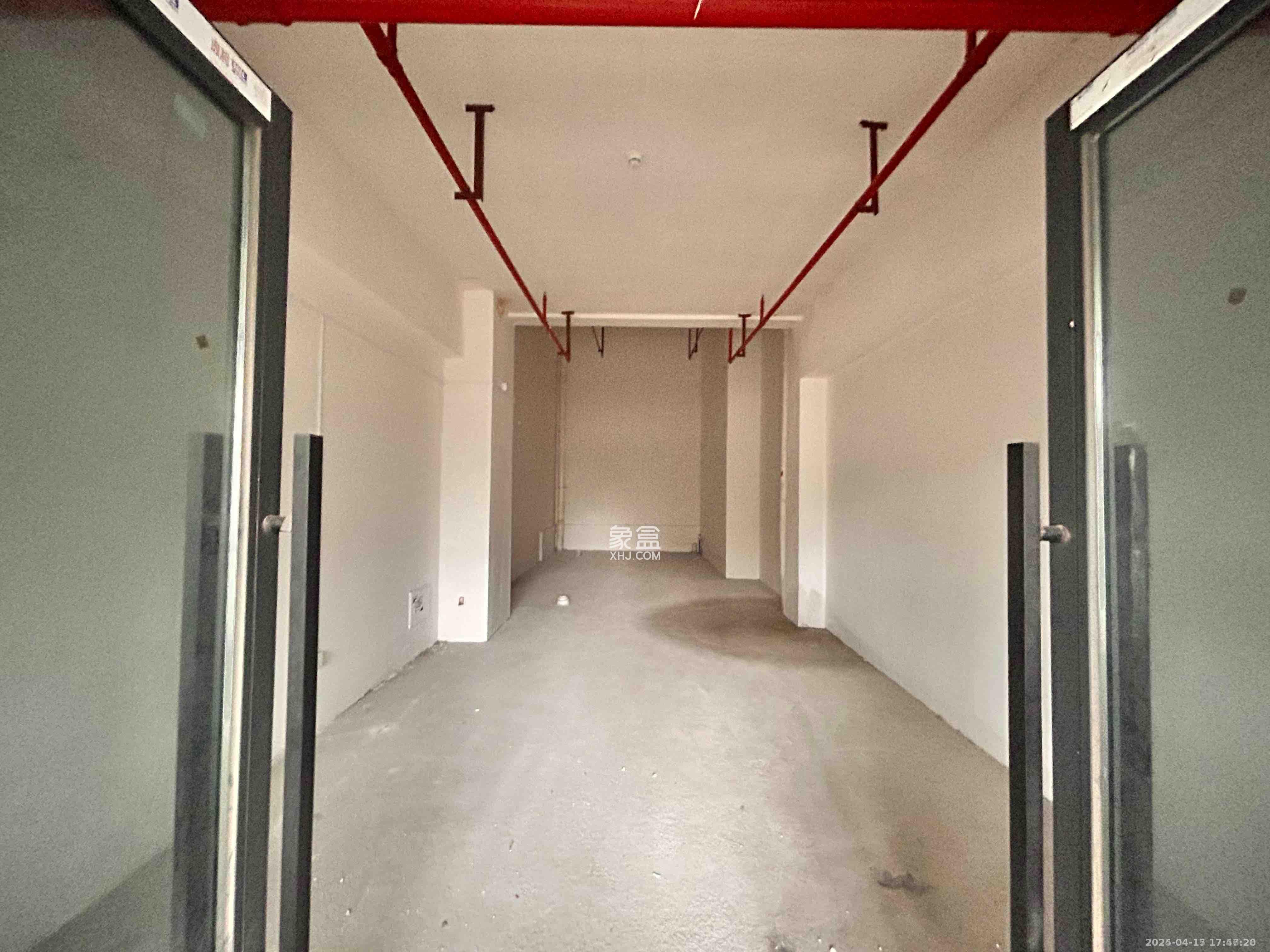 富景园   86.0㎡      4500.0元/月室内图