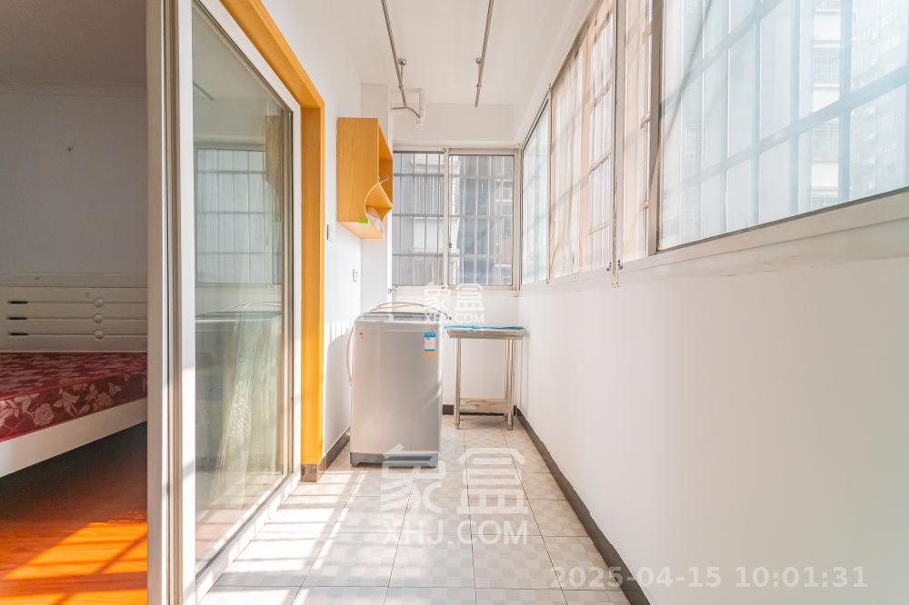 锦璨家园 3室2厅1卫 2000.0元/月 锦璨家园 3室2厅1卫 2000.0元/月室内图