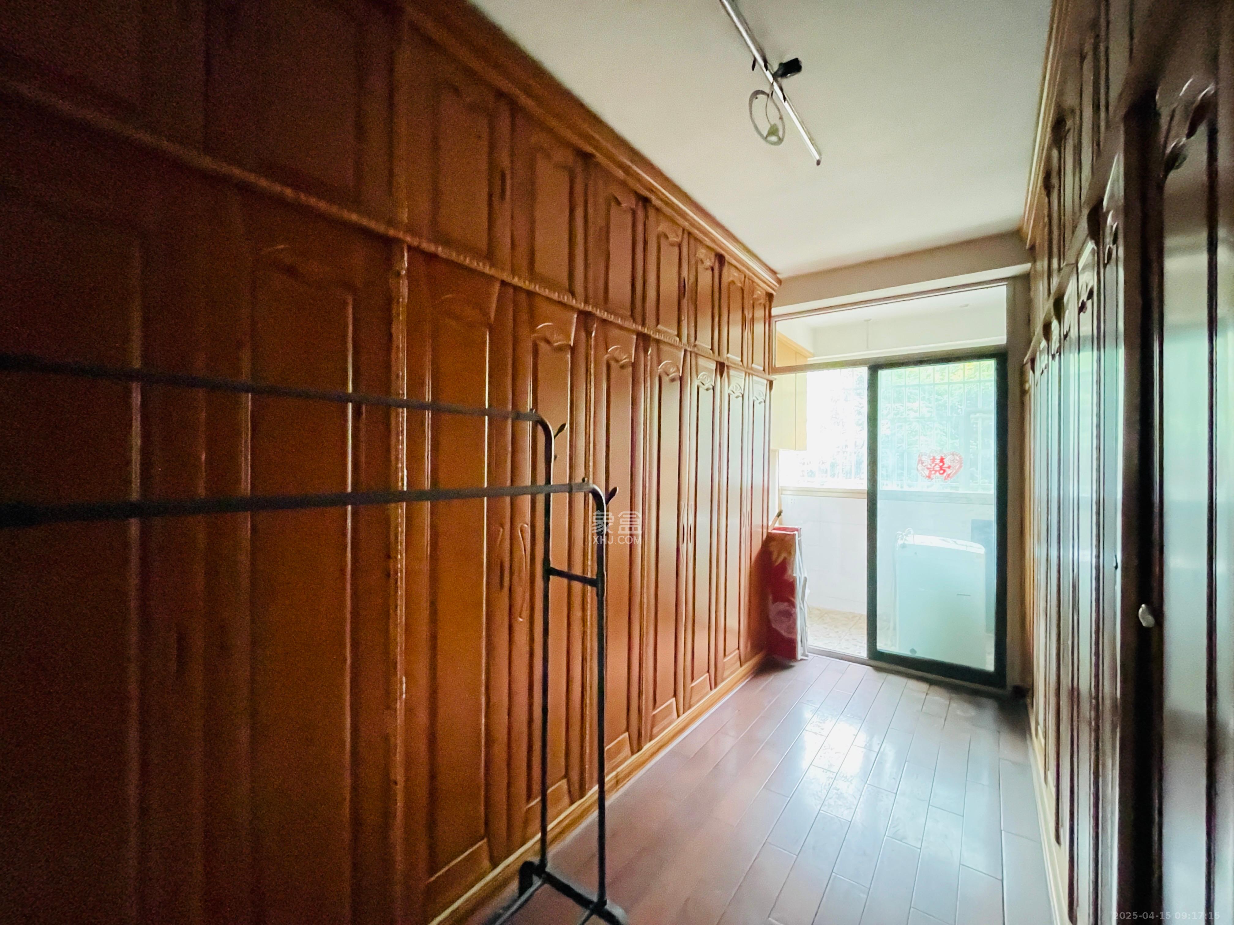 紫薇鑫园 4室2厅2卫 3000.0元/月 紫薇鑫园 4室2厅2卫 3000.0元/月室内图