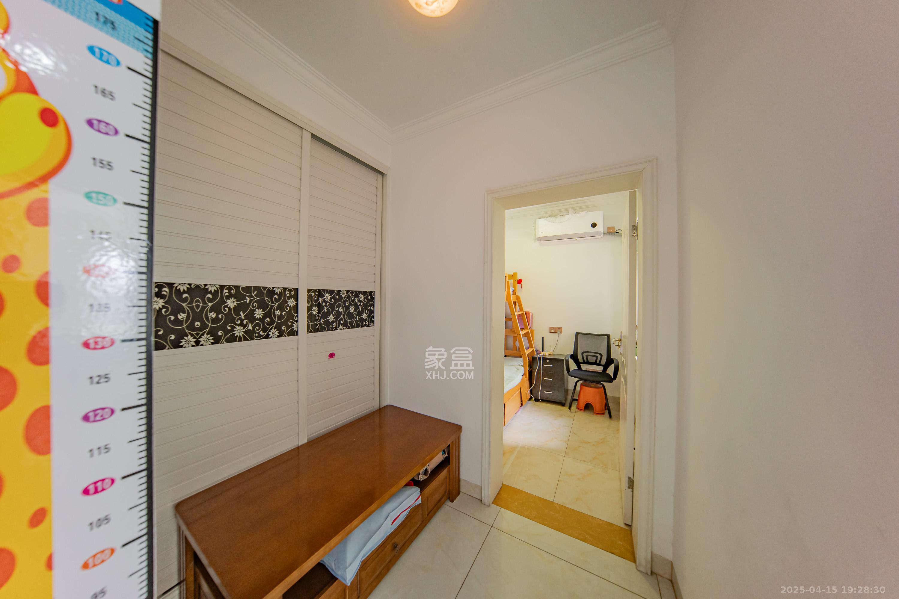 华润橡树湾  2室2厅1卫    59.0万 华润橡树湾  2室2厅1卫    59.0万其他