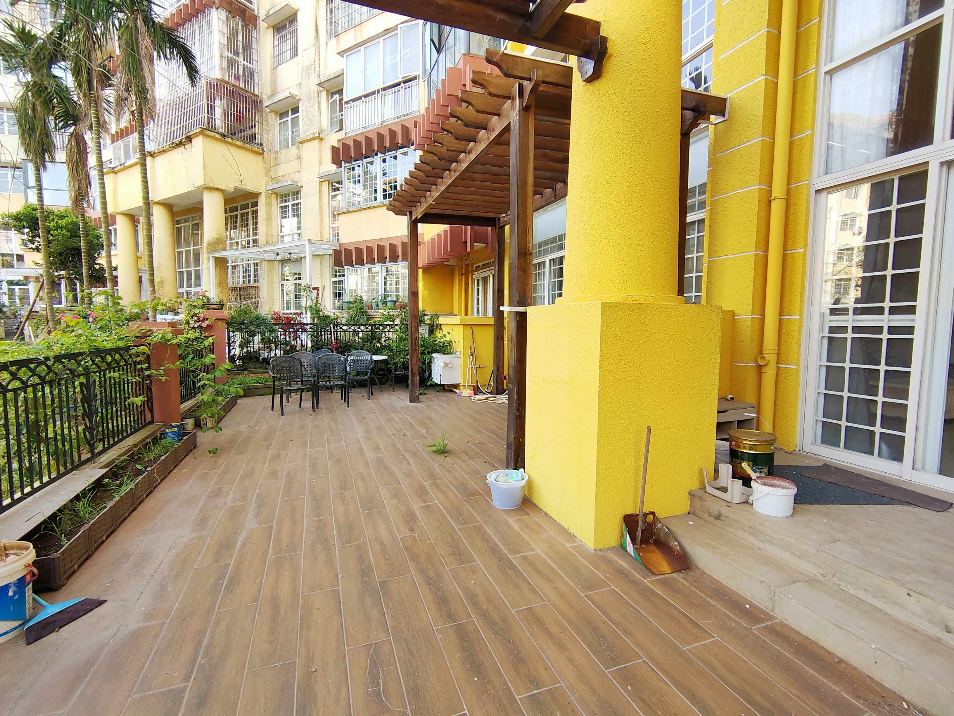 新世界花园一期 4室2厅2卫 352.0万 新世界花园一期 4室2厅2卫 352.0万室内图