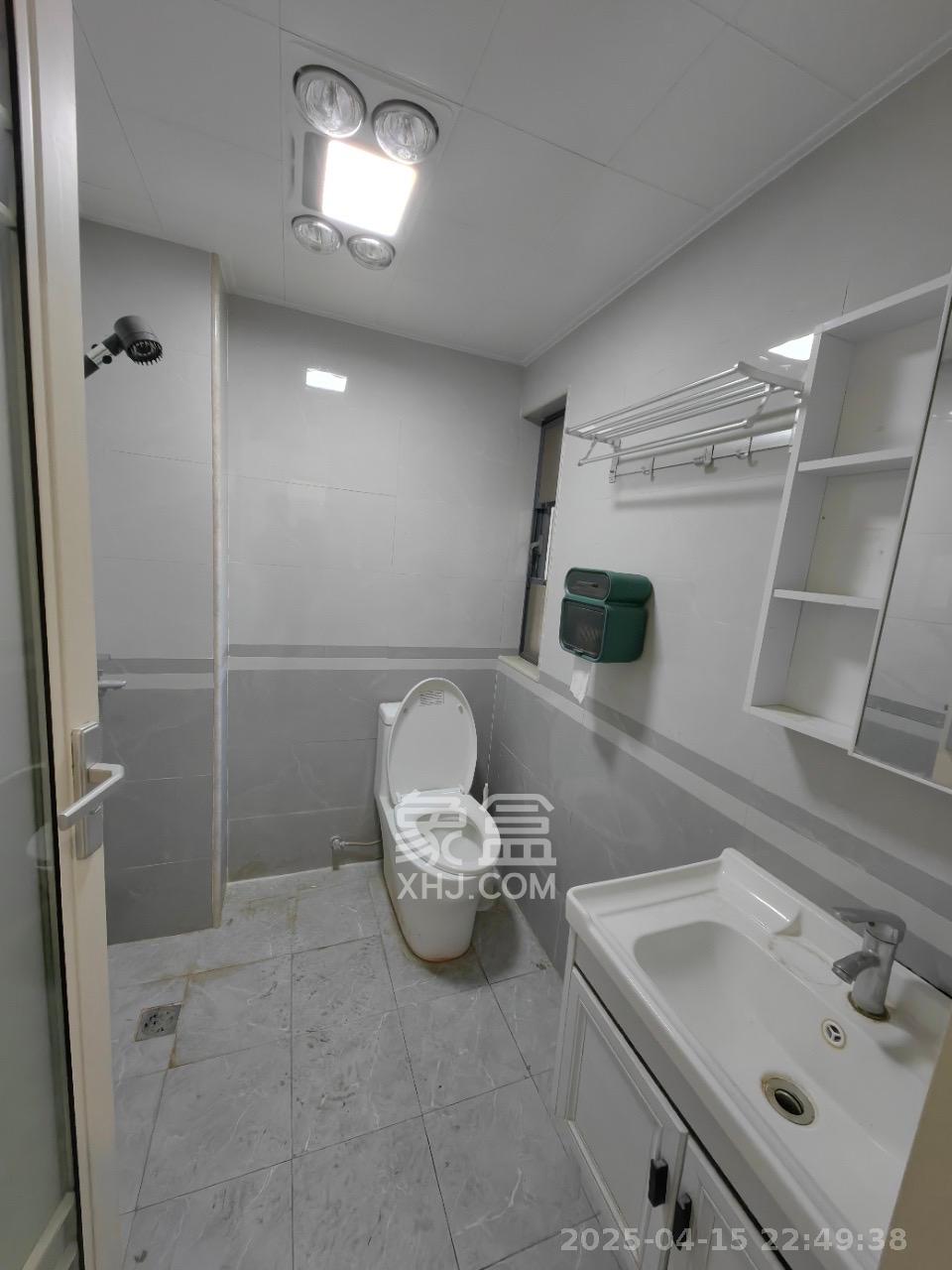 荣盛岳麓峰景 1室0厅0卫 2300.0元/月 荣盛岳麓峰景 1室0厅0卫 2300.0元/月室内图