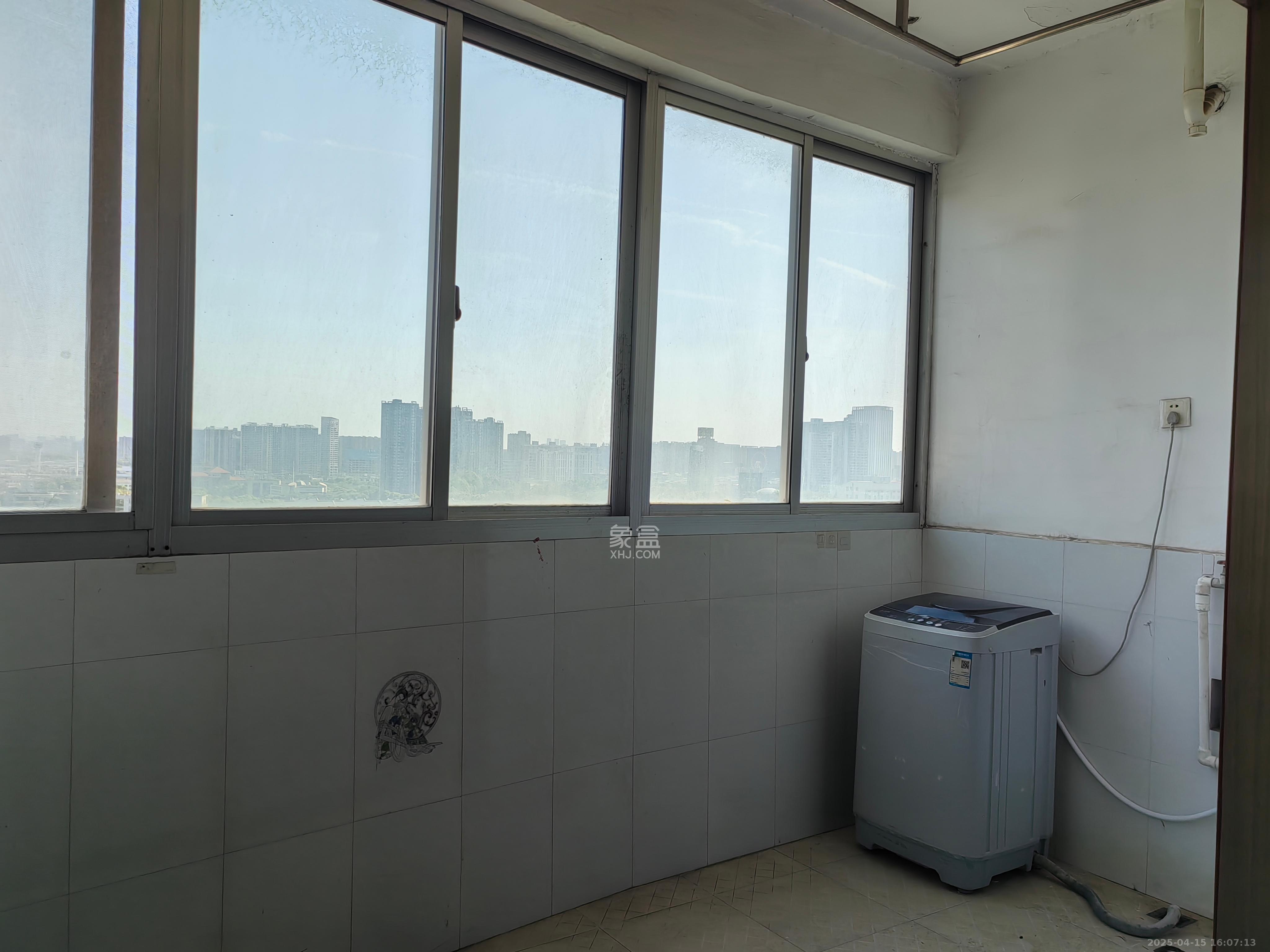 锦璨家园  2室2厅1卫   1300.00元/月室内图
