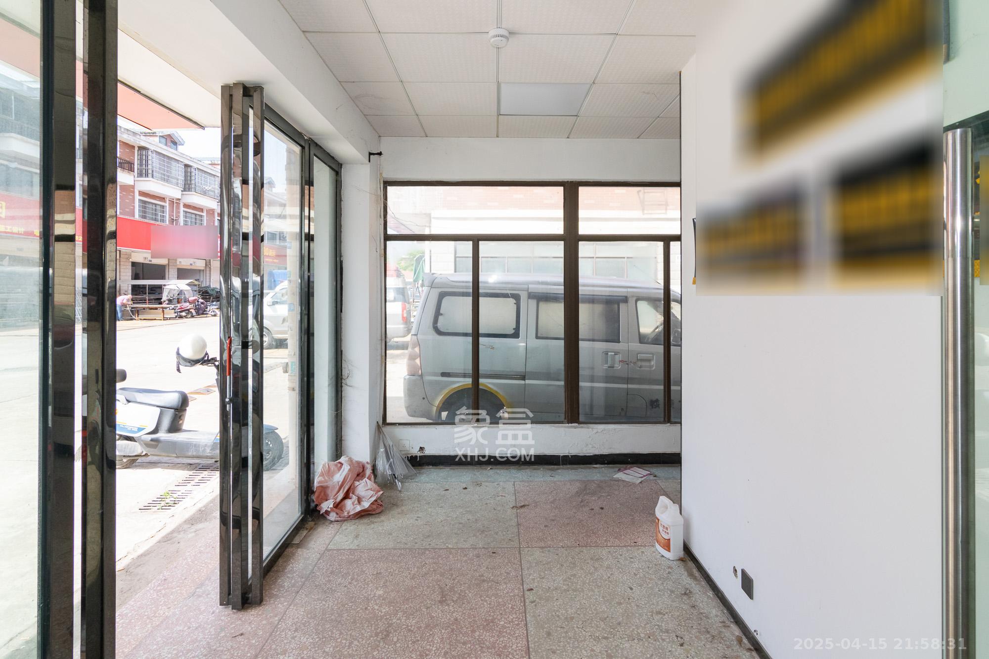 高星物流园  3室2厅3卫    65.0万其他