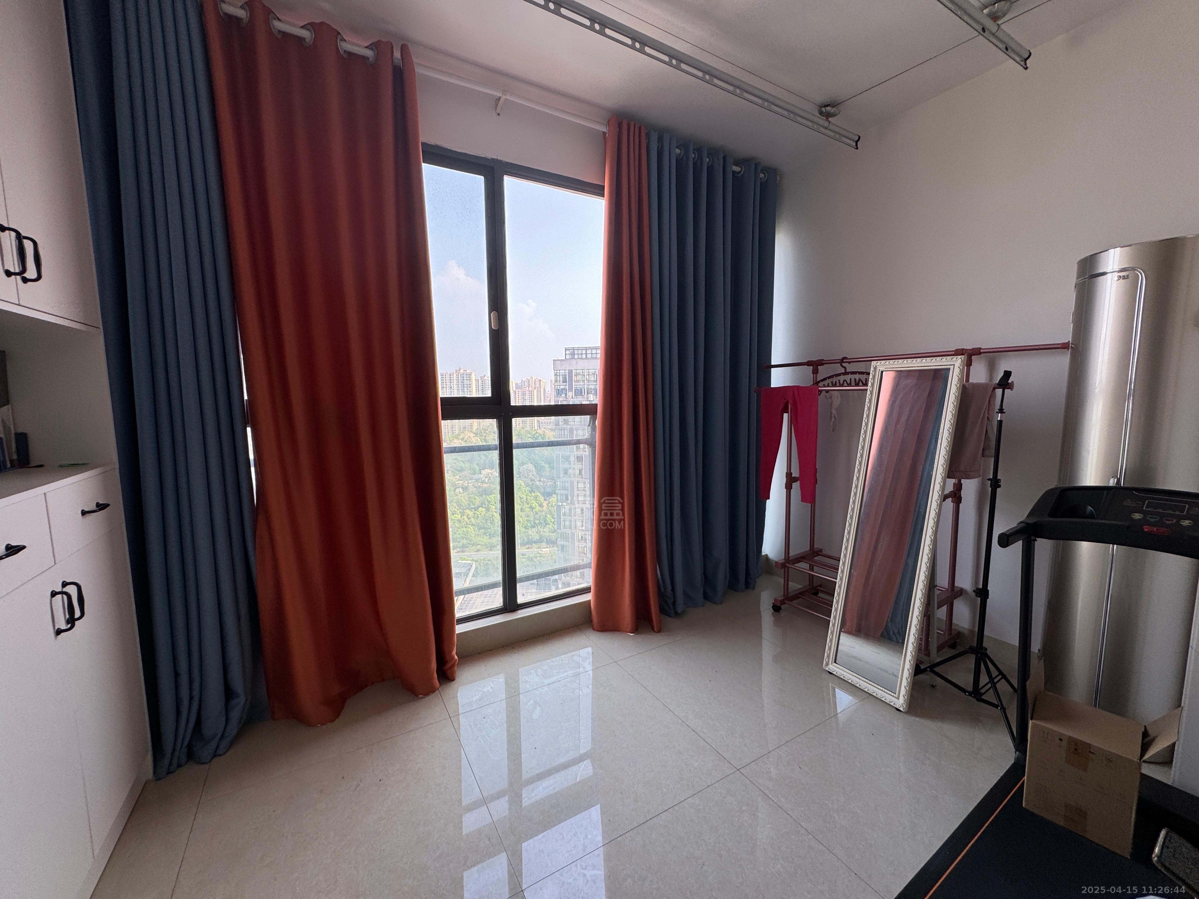 美的城一期 2室2厅2卫 1800.0元/月 美的城一期 2室2厅2卫 1800.0元/月室内图