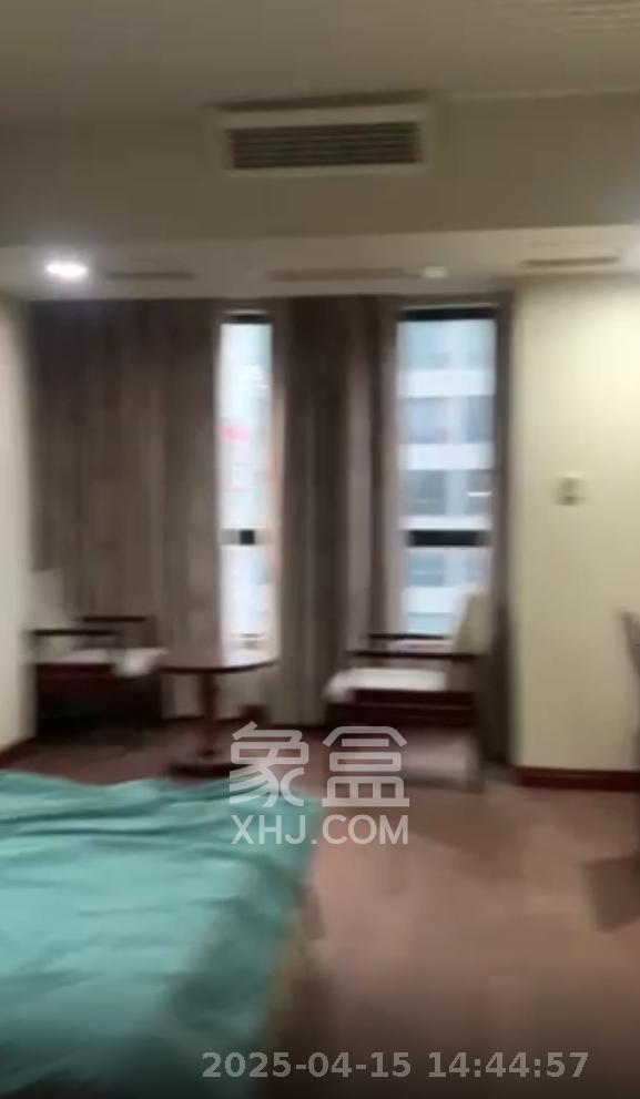标志商务中心  1室1厅1卫   1400.00元/月
