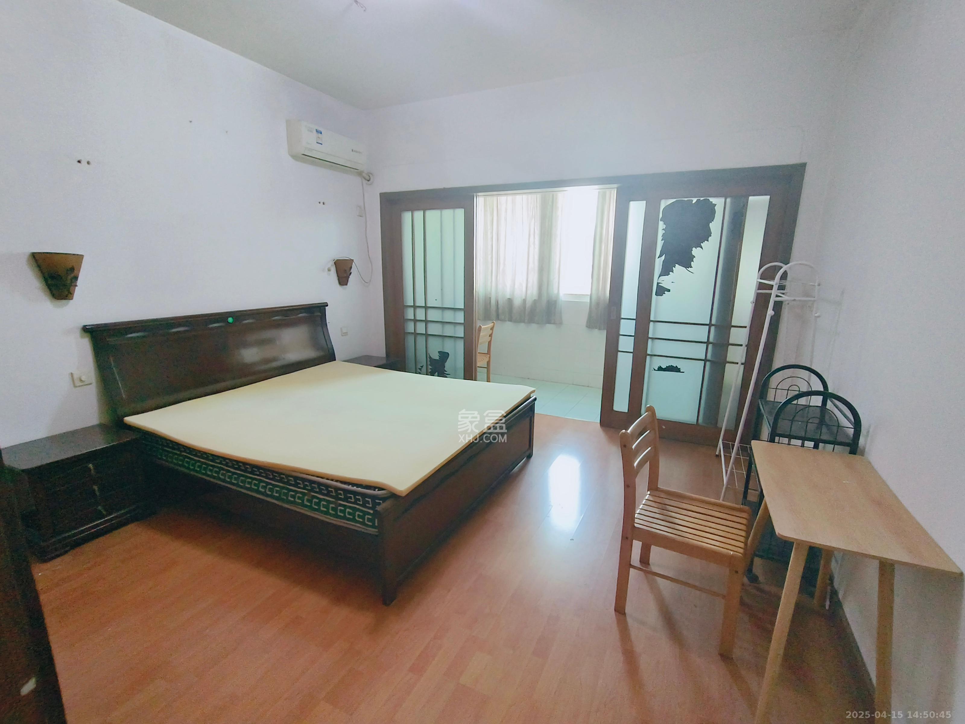 建安宿舍(砚瓦池) 3室2厅1卫 2300.0元/月 建安宿舍(砚瓦池) 3室2厅1卫 2300.0元/月室内图