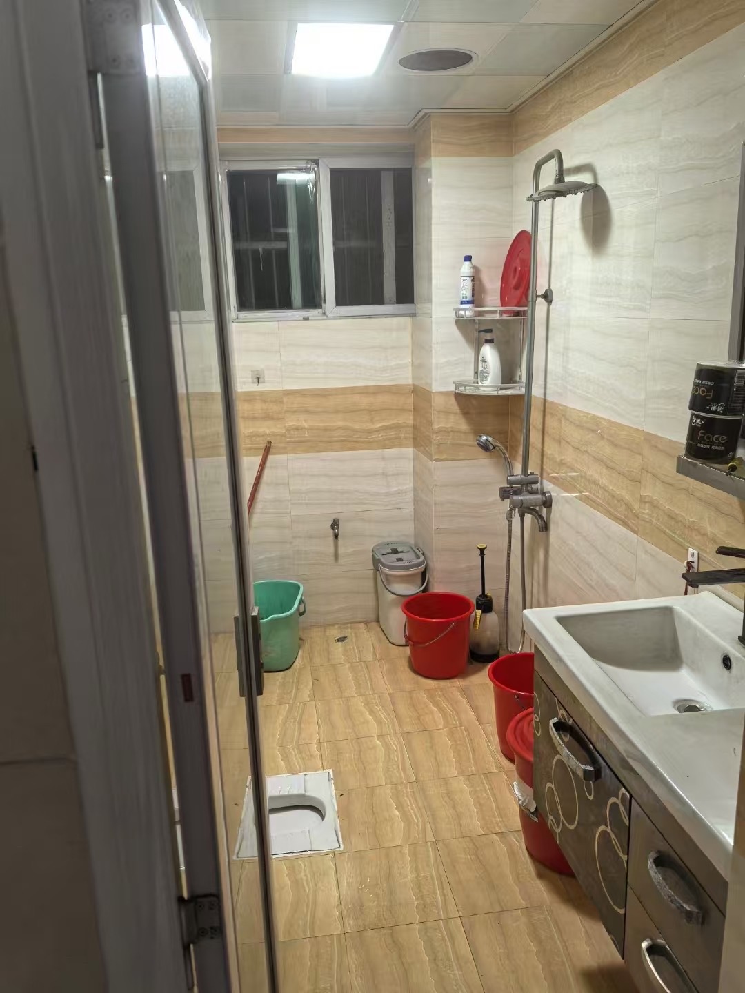 乾坤华源 3室2厅2卫 5500.0元/月 乾坤华源 3室2厅2卫 5500.0元/月室内图