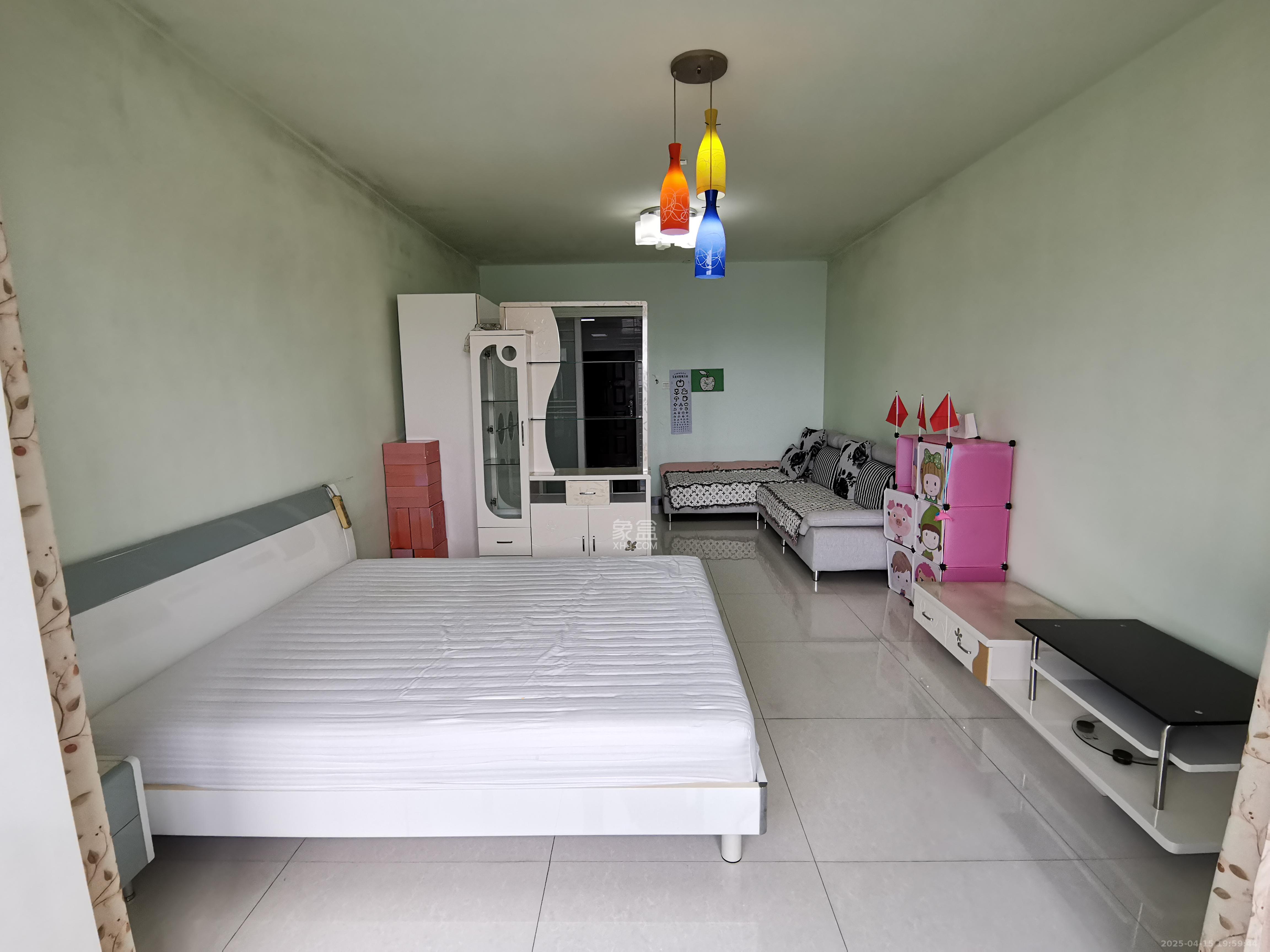 上河国际F座 2室1厅1卫 1500.0元/月 上河国际F座 2室1厅1卫 1500.0元/月室内图