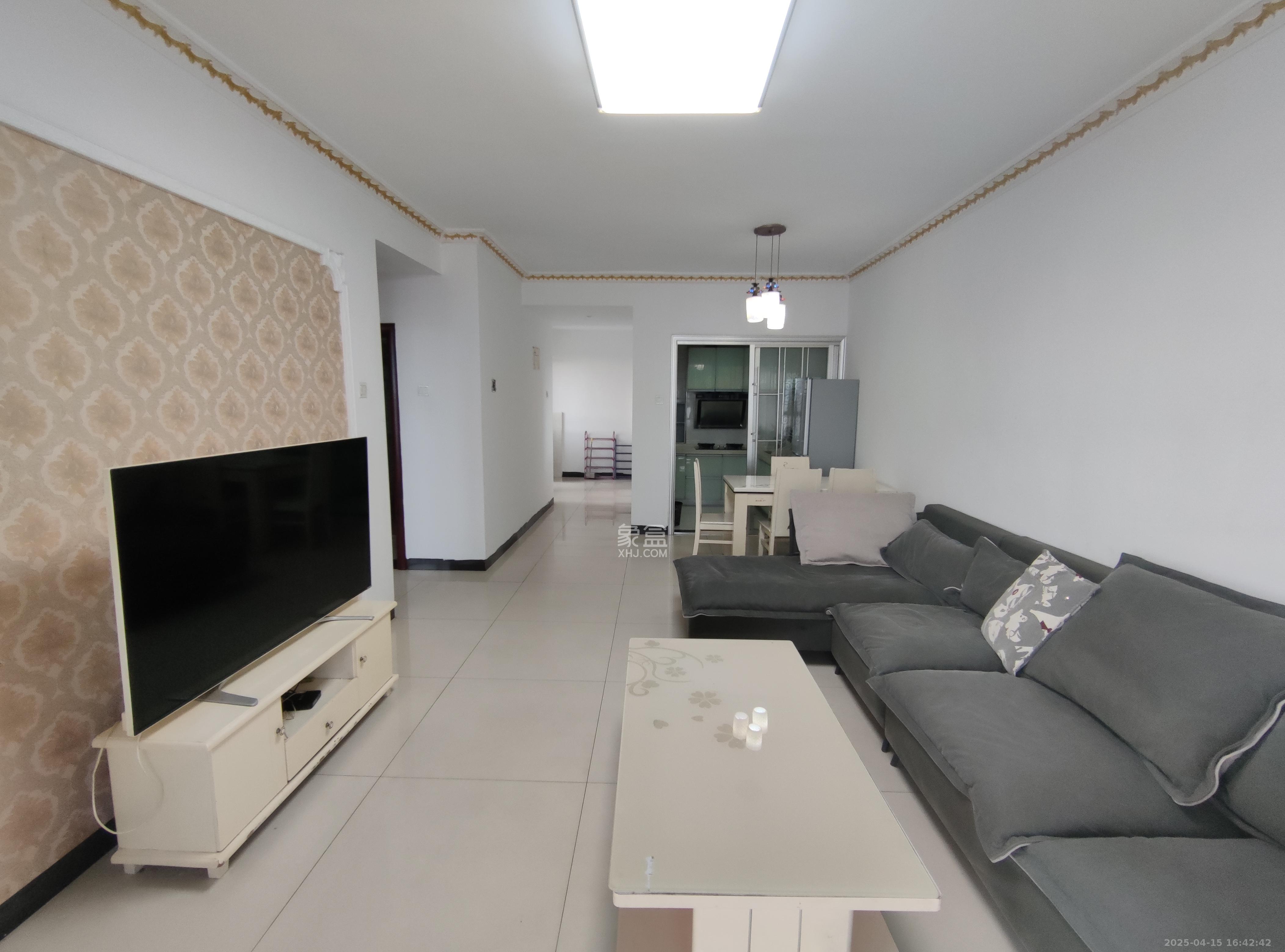 长房时代城 3室2厅1卫 2400.0元/月 长房时代城 3室2厅1卫 2400.0元/月室内图