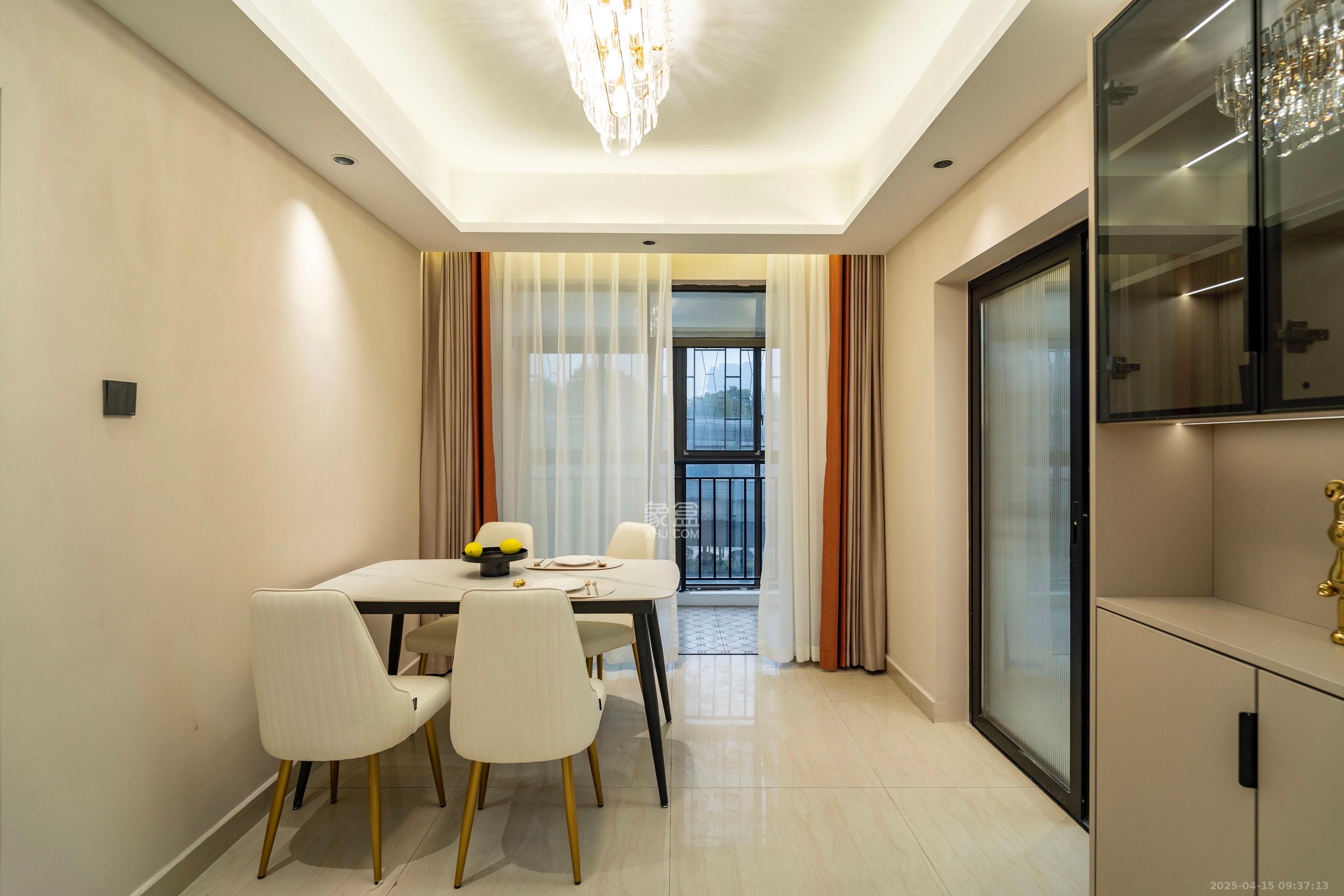 万象凯旋湾  3室2厅2卫    4500.0元/月 万象凯旋湾  3室2厅2卫    4500.0元/月室内图