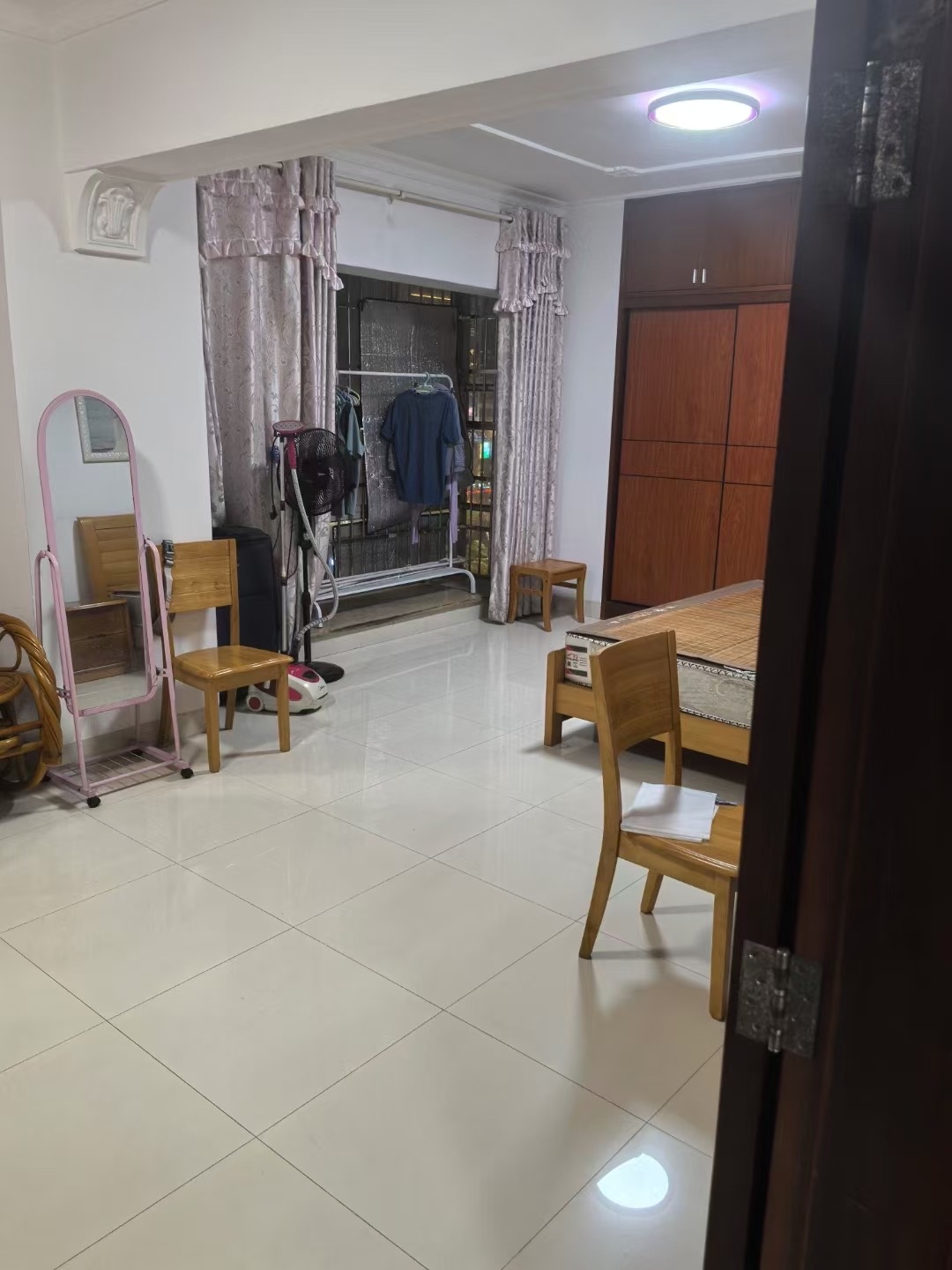 乾坤华源 3室2厅2卫 5500.0元/月 乾坤华源 3室2厅2卫 5500.0元/月室内图