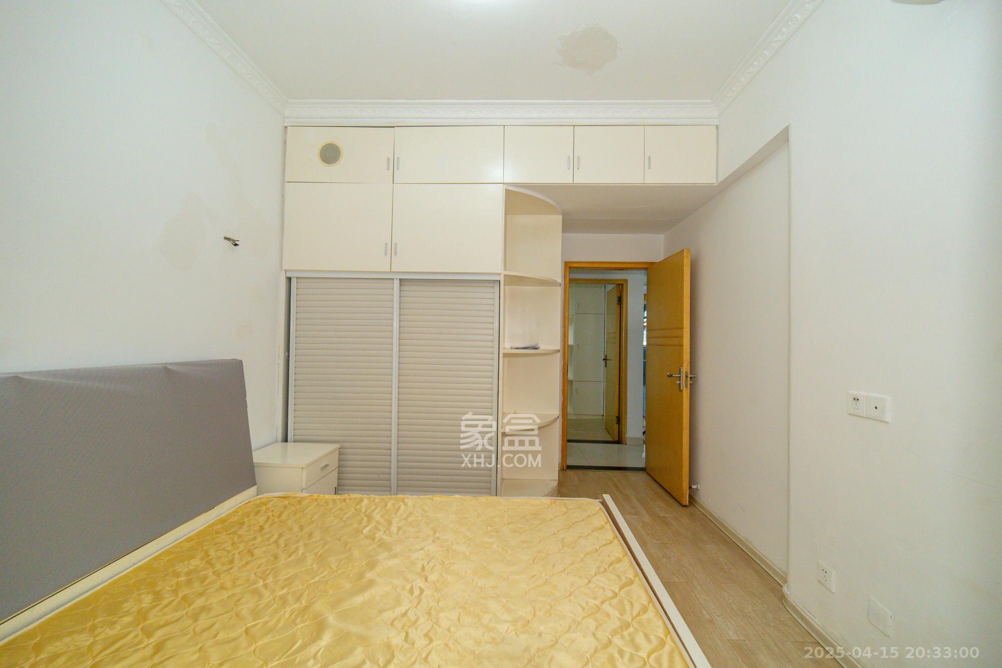 恒基凯旋门一二期 2室1厅1卫 66.0万 恒基凯旋门一二期 2室1厅1卫 66.0万卧室