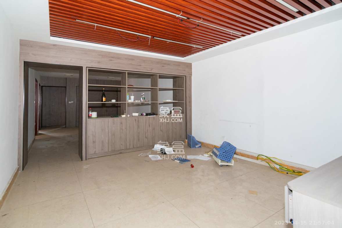 高星物流园  3室2厅3卫    65.0万 高星物流园  3室2厅3卫    65.0万其他