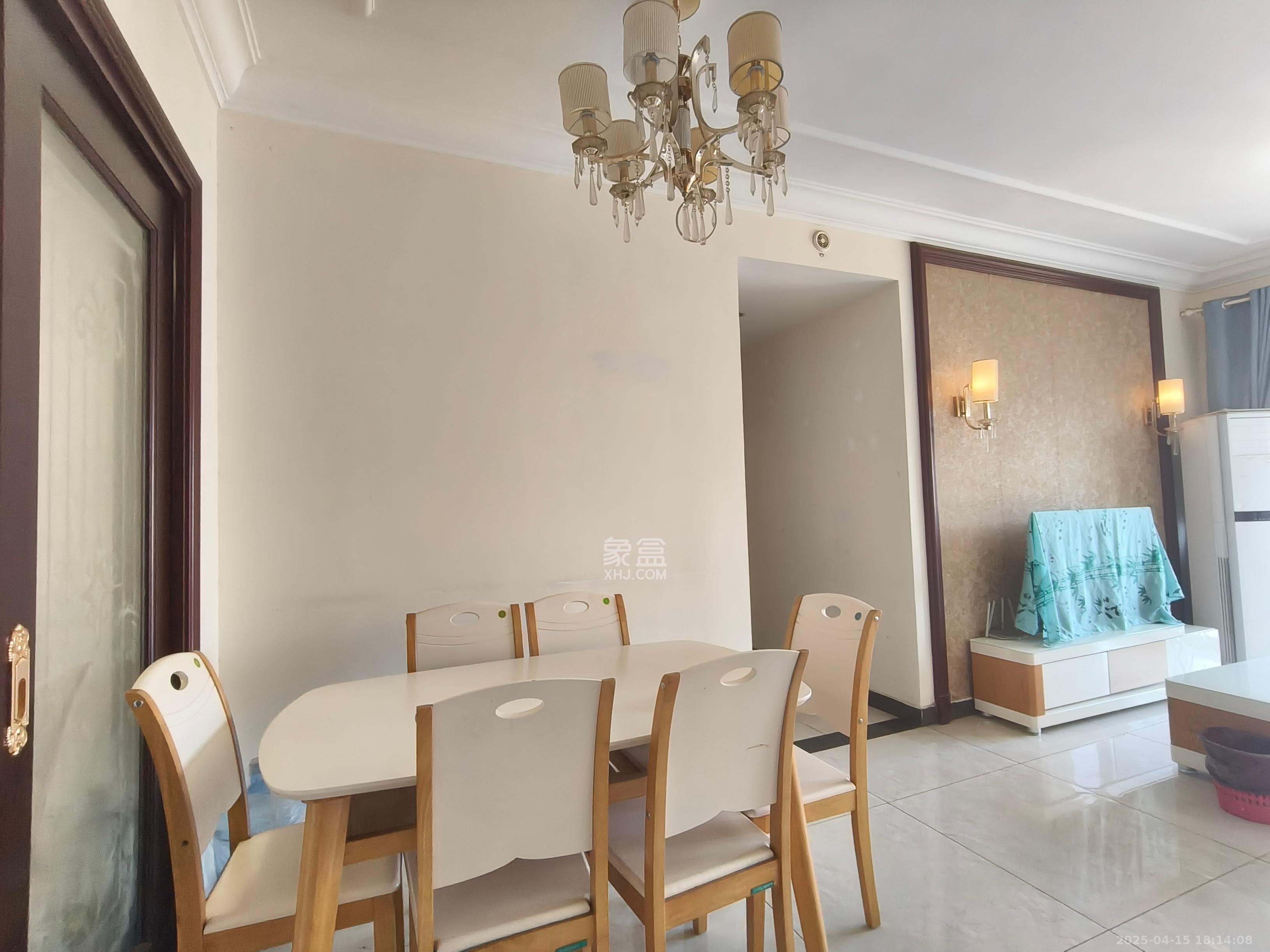 恒大御景天下城一期 2室2厅1卫 1600.0元/月 恒大御景天下城一期 2室2厅1卫 1600.0元/月室内图