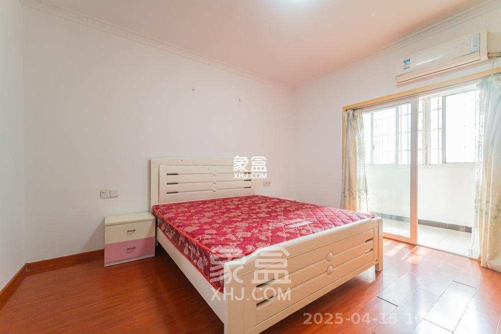 锦璨家园 3室2厅1卫 2000.0元/月 锦璨家园 3室2厅1卫 2000.0元/月室内图