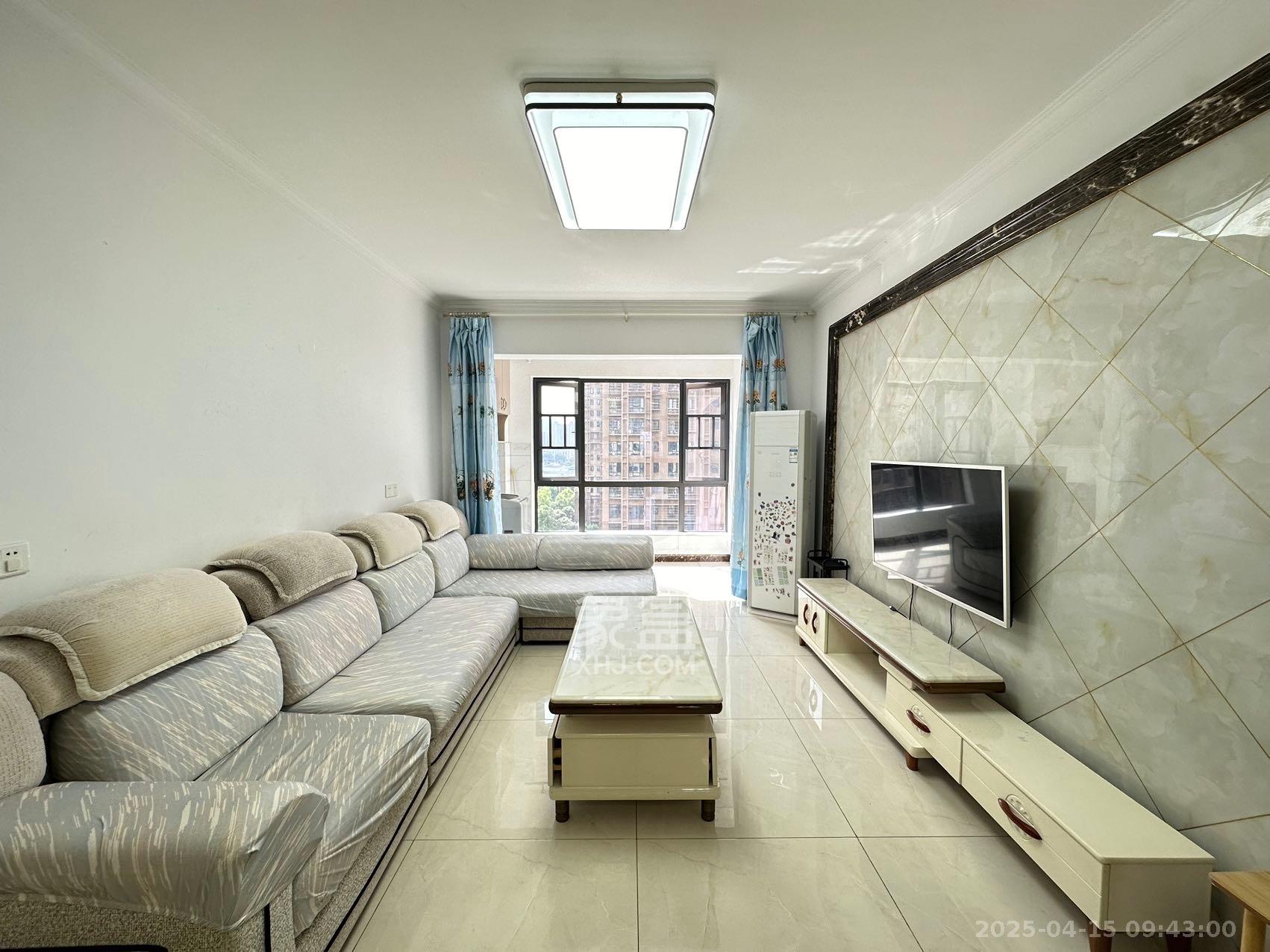 东宜兰园 2室1厅1卫 2000.0元/月 东宜兰园 2室1厅1卫 2000.0元/月室内图