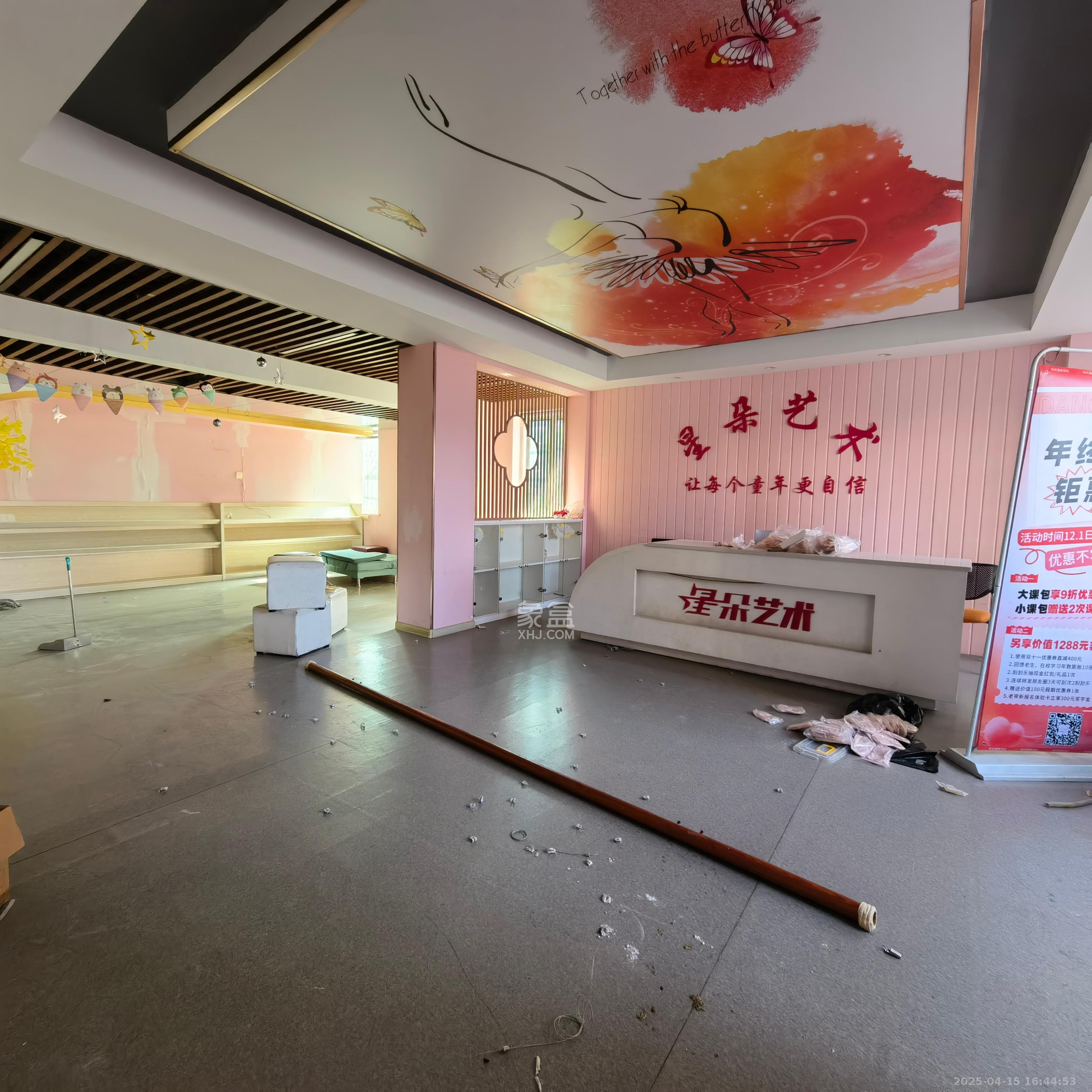 思进大厦 1室1厅1卫 2200.0元/月 思进大厦 1室1厅1卫 2200.0元/月室内图