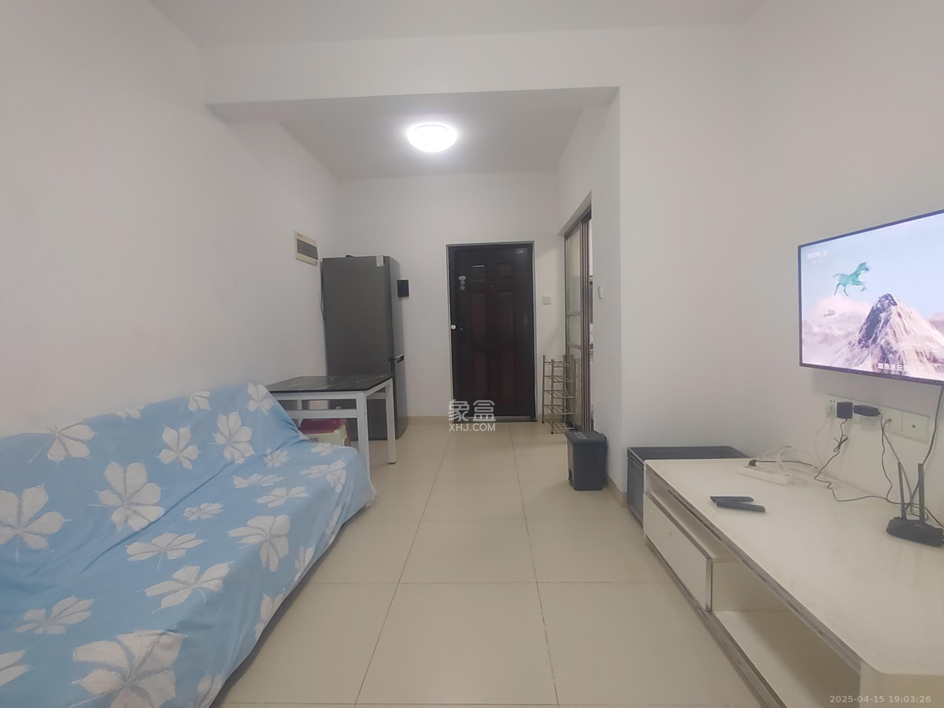 荣盛花语馨苑 2室2厅1卫 1900.0元/月 荣盛花语馨苑 2室2厅1卫 1900.0元/月室内图