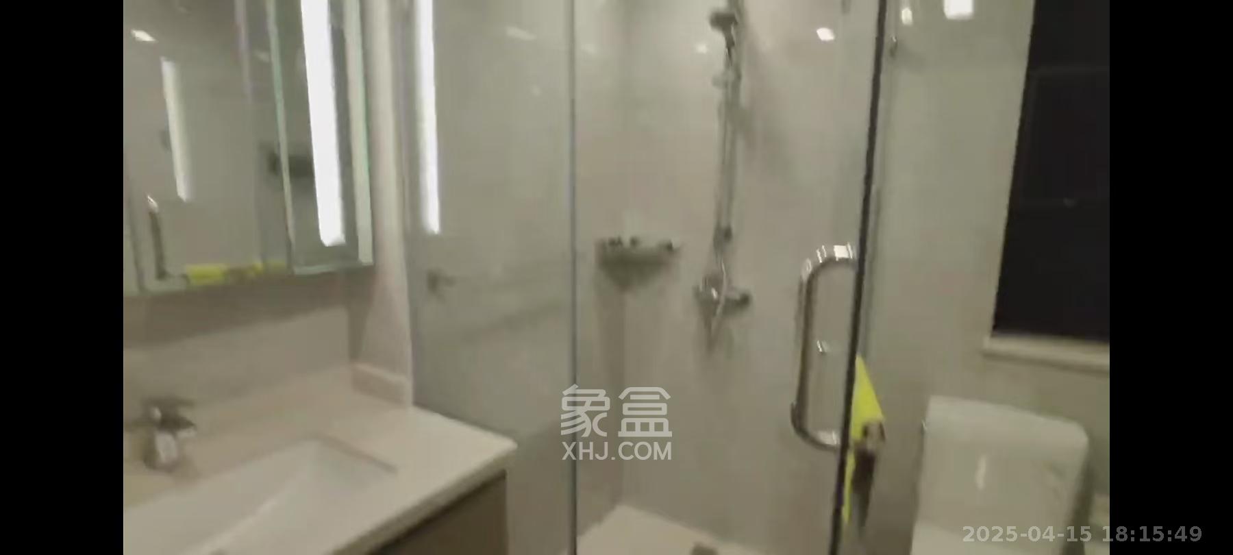 龙湖铂金中心（龙湖春江郦城）  3室2厅2卫   4500.00元/月
