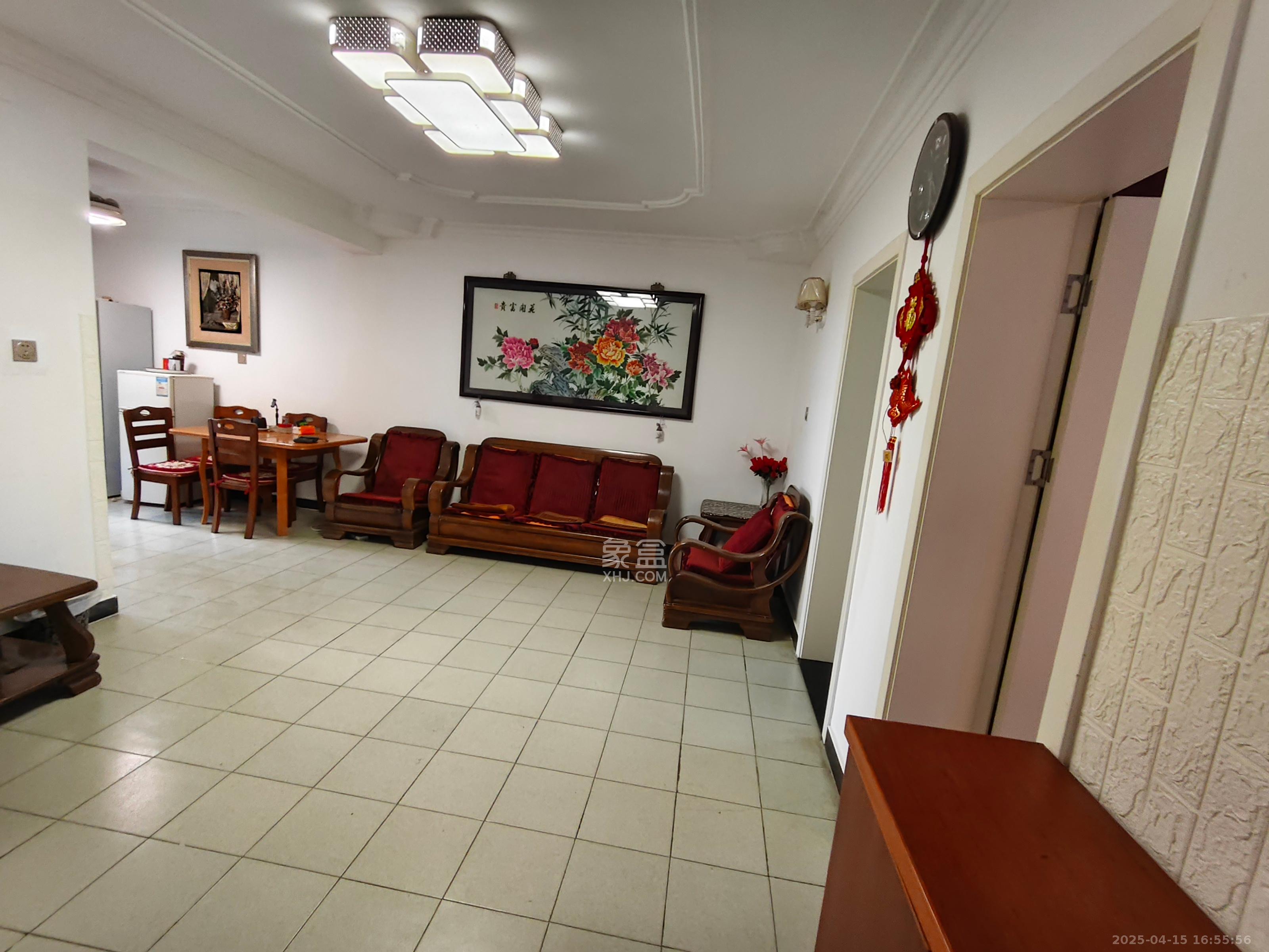 华顺大厦(芙蓉中路)  2室2厅1卫   2100.00元/月室内图