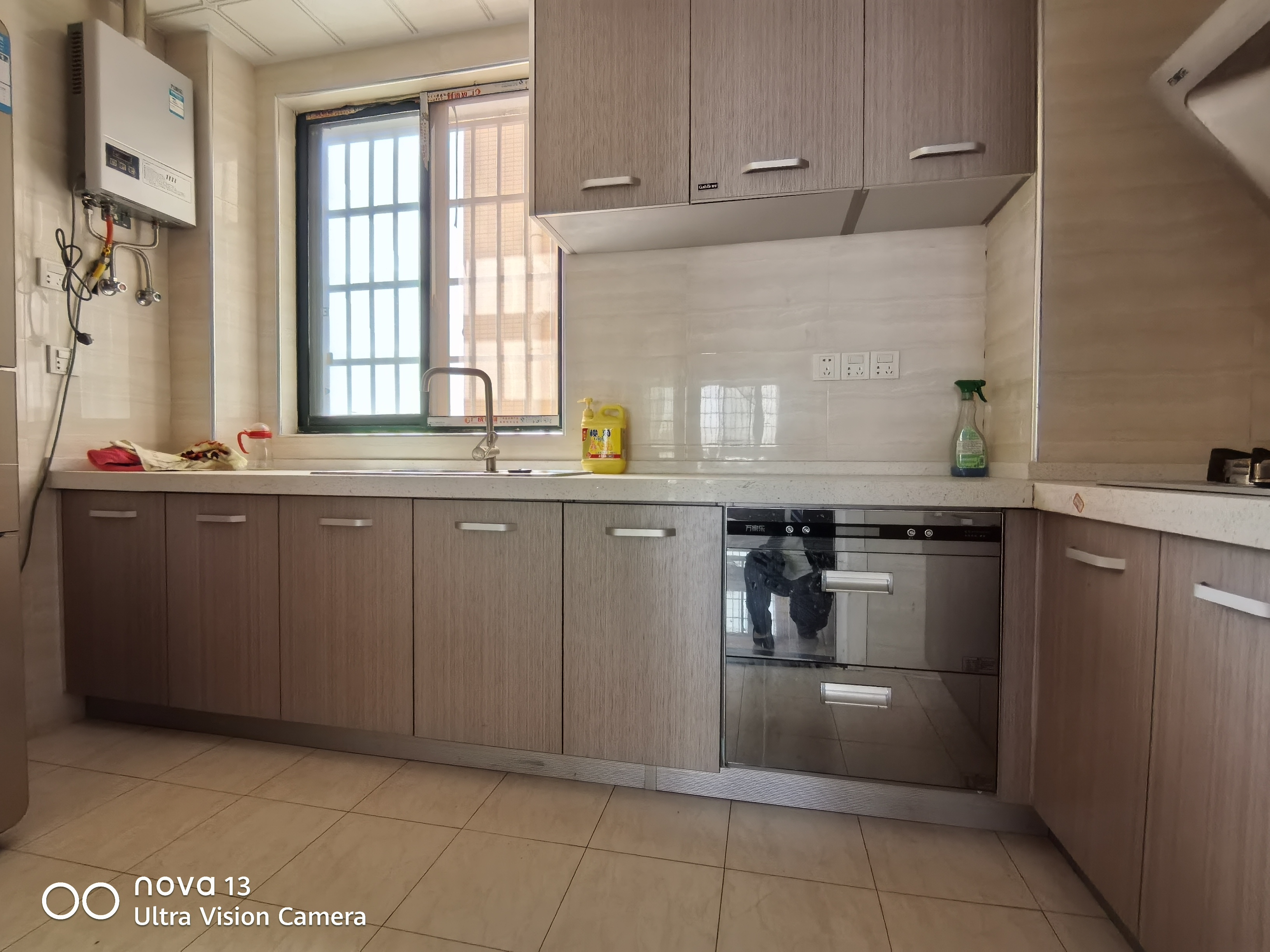 上尚城 3室2厅2卫 2000.0元/月 上尚城 3室2厅2卫 2000.0元/月室内图