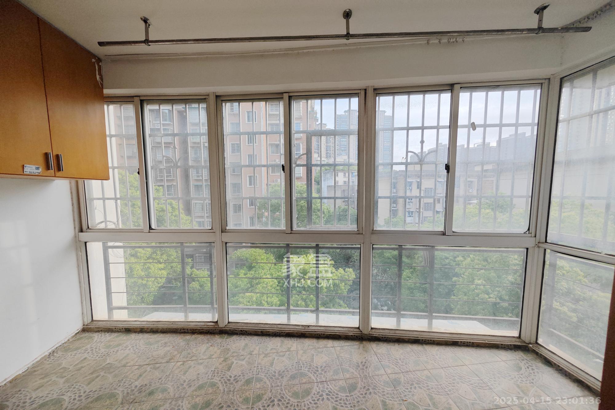 福乐康城 2室2厅1卫 58.0万 福乐康城 2室2厅1卫 58.0万阳台