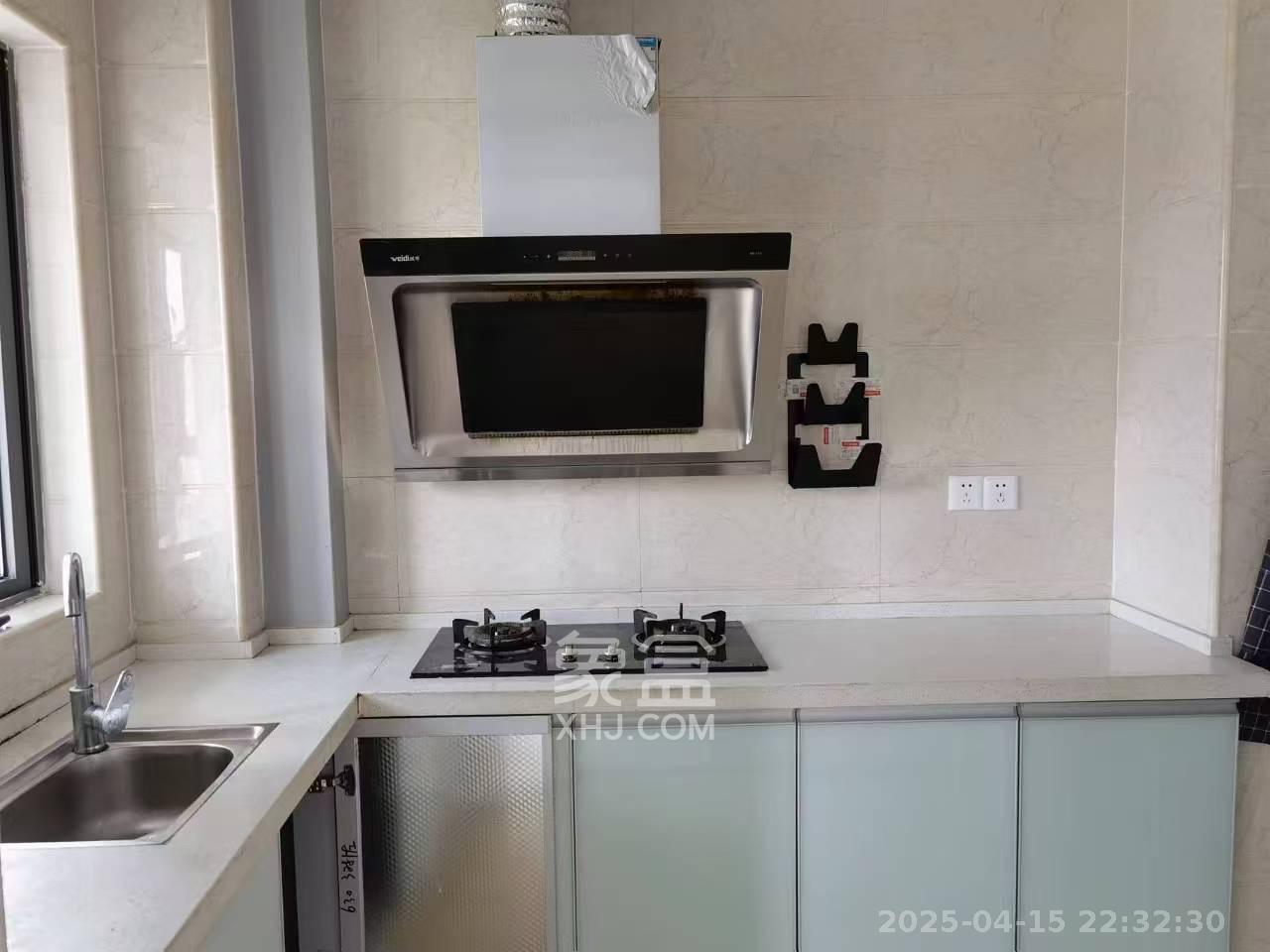 中交中央公园D4区 3室2厅2卫 2800.0元/月 中交中央公园D4区 3室2厅2卫 2800.0元/月室内图