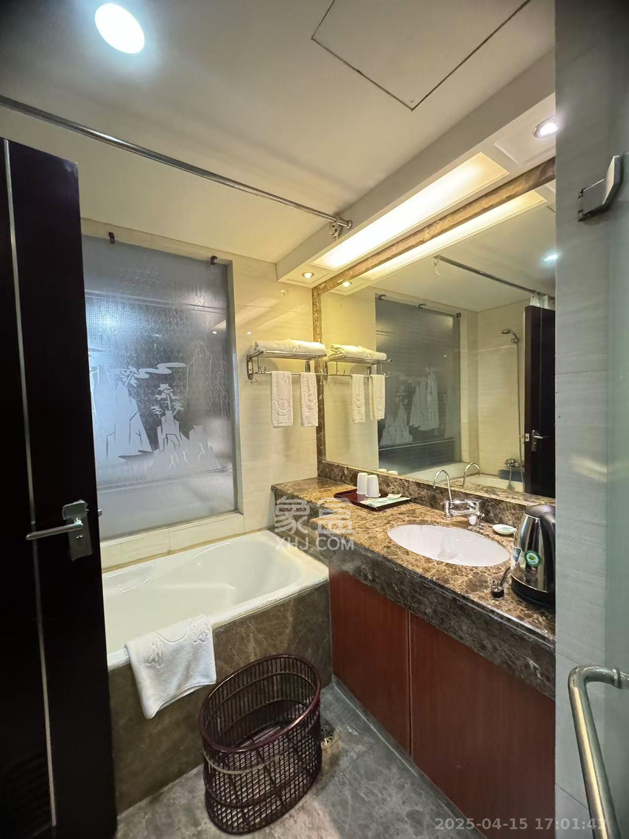 开源鑫城  1室1厅1卫    1500.0元/月 开源鑫城  1室1厅1卫    1500.0元/月室内图