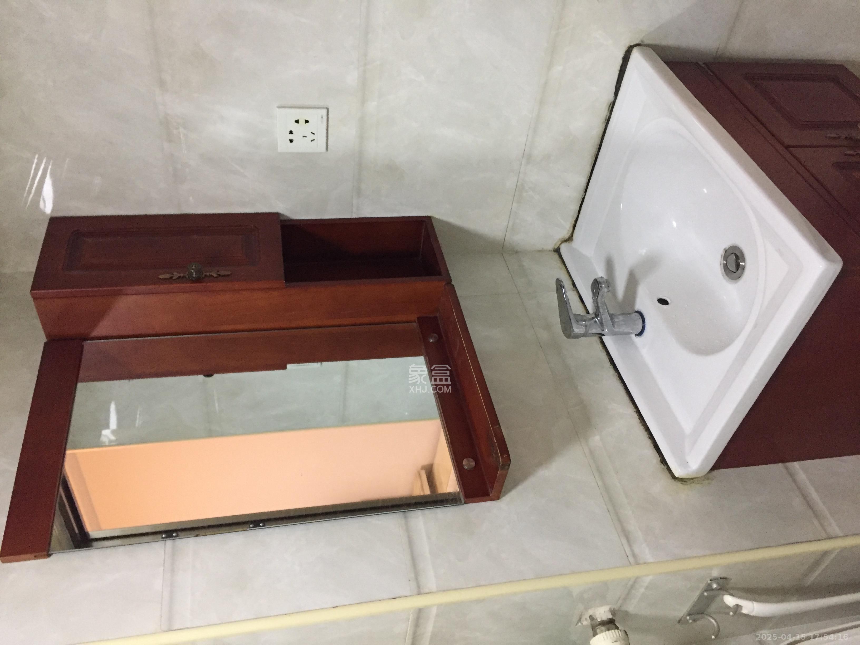 湘域相遇  1室1厅1卫   1800.00元/月室内图