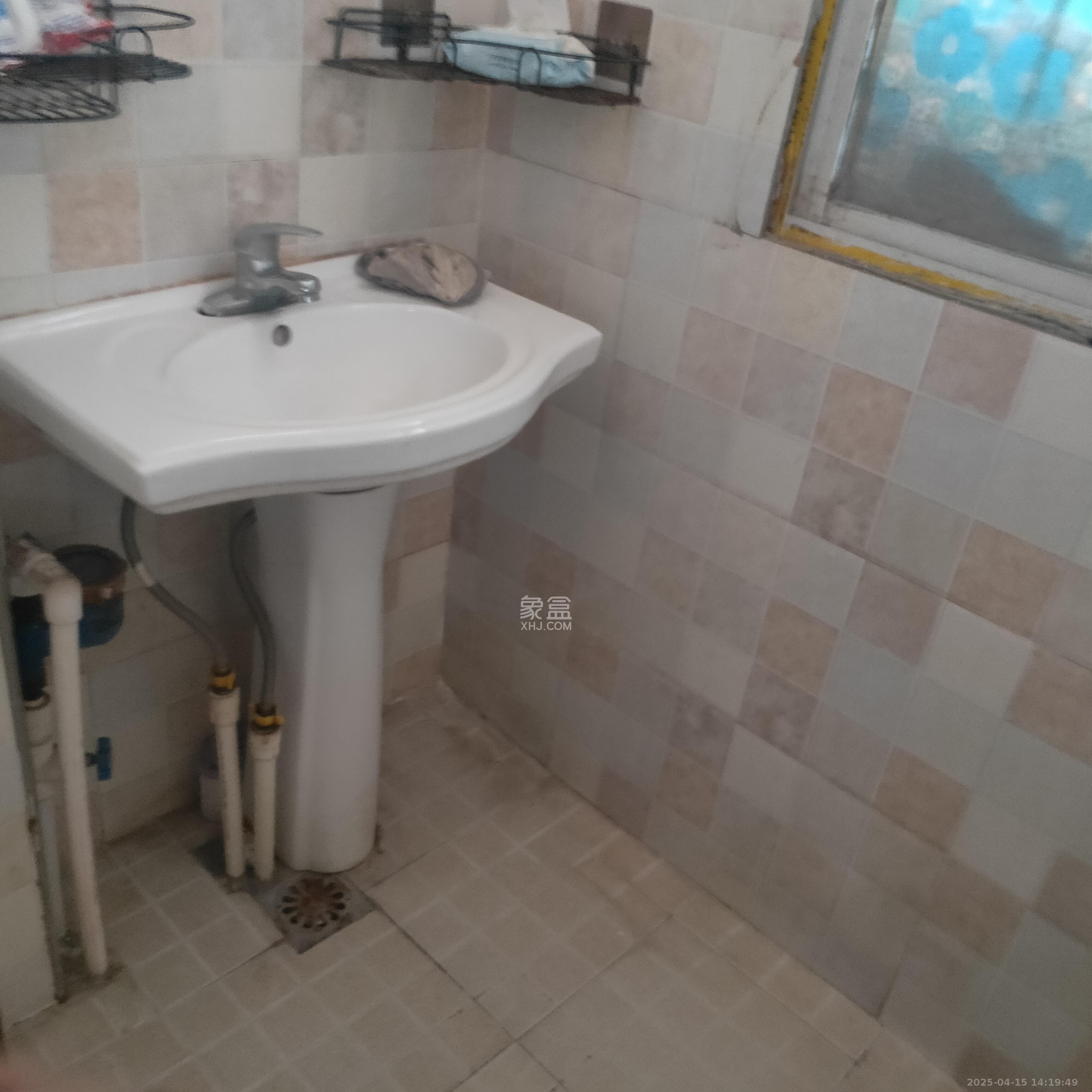 杨家山汽修厂宿舍 1室1厅1卫 1280.0元/月 杨家山汽修厂宿舍 1室1厅1卫 1280.0元/月室内图