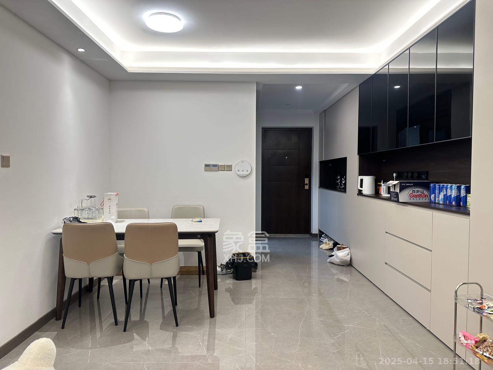 龙湖春江天玺 3室2厅2卫 4300.0元/月 龙湖春江天玺 3室2厅2卫 4300.0元/月室内图