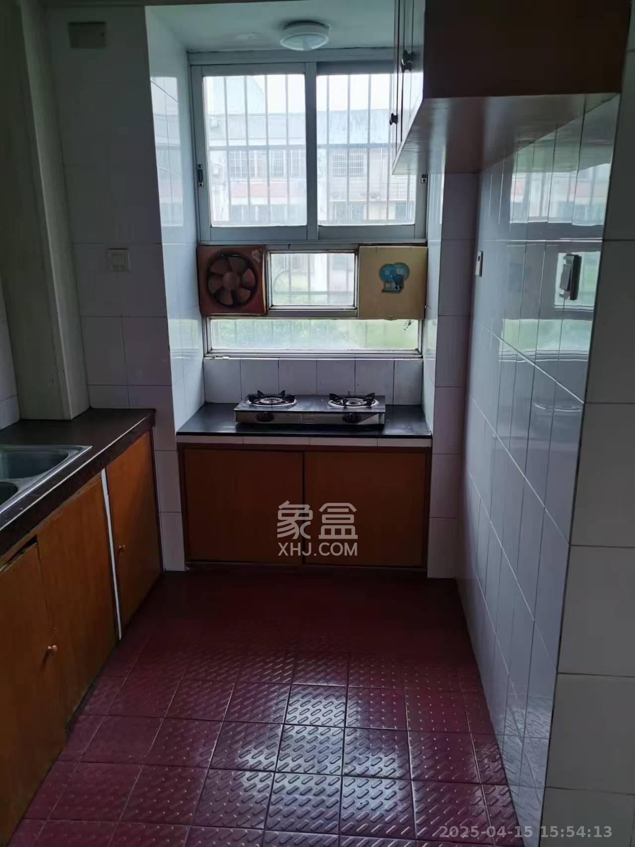 丽臣小区  2室2厅1卫   1800.00元/月室内图